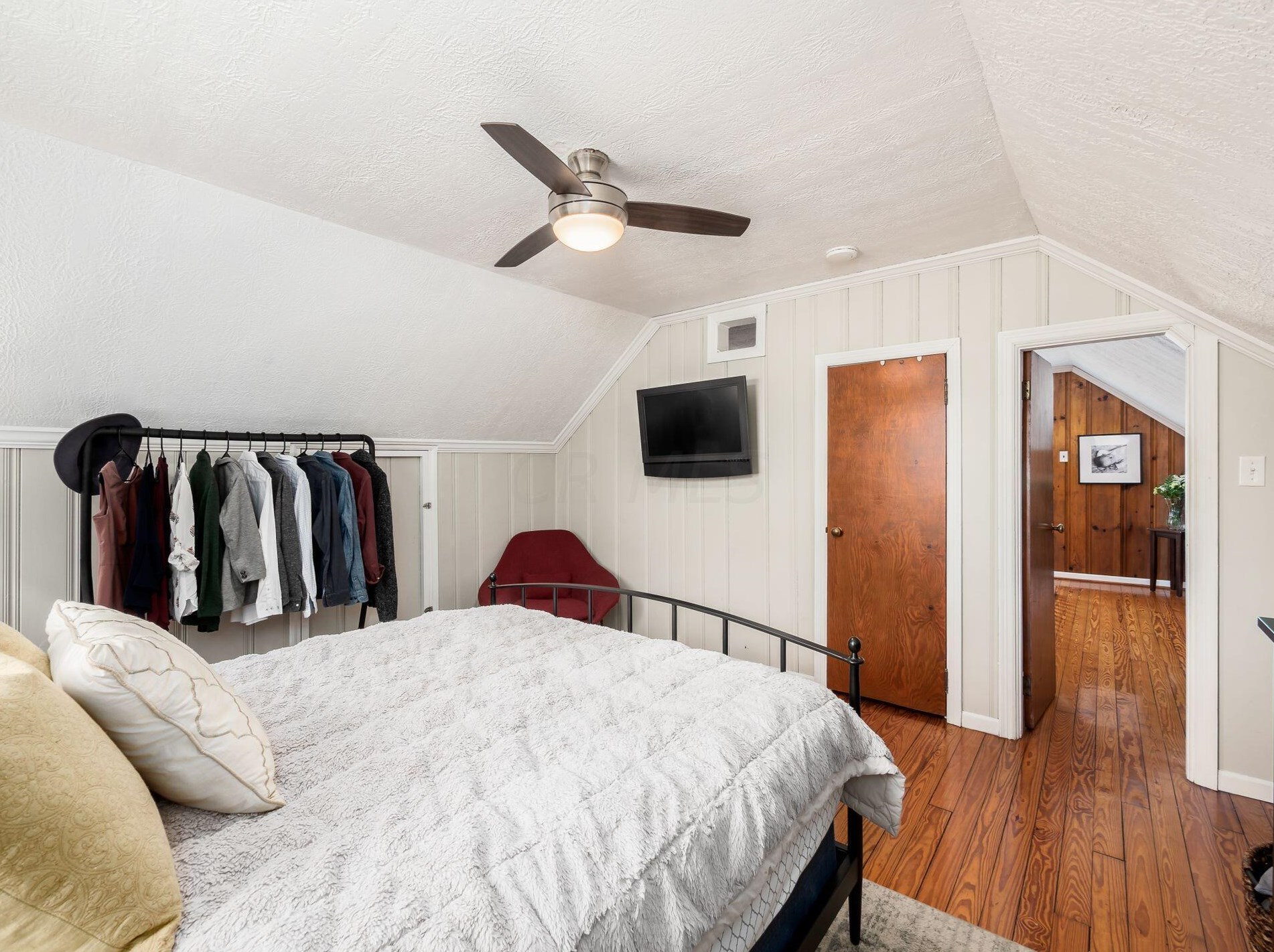 383 Wetmore Rd, Columbus OH 43214-2115 exterior