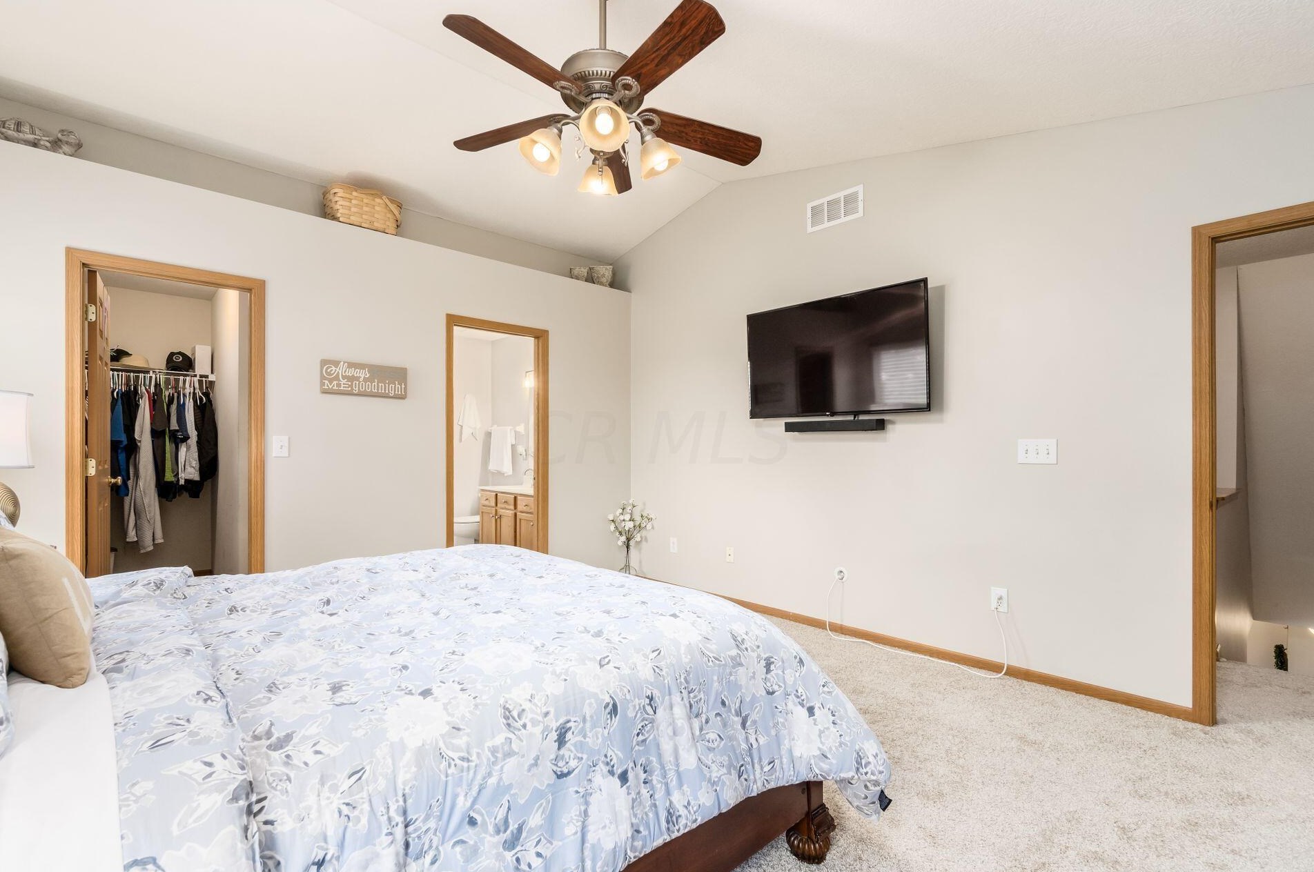 110 Richard Ave, Ashville OH  43103-9002 exterior