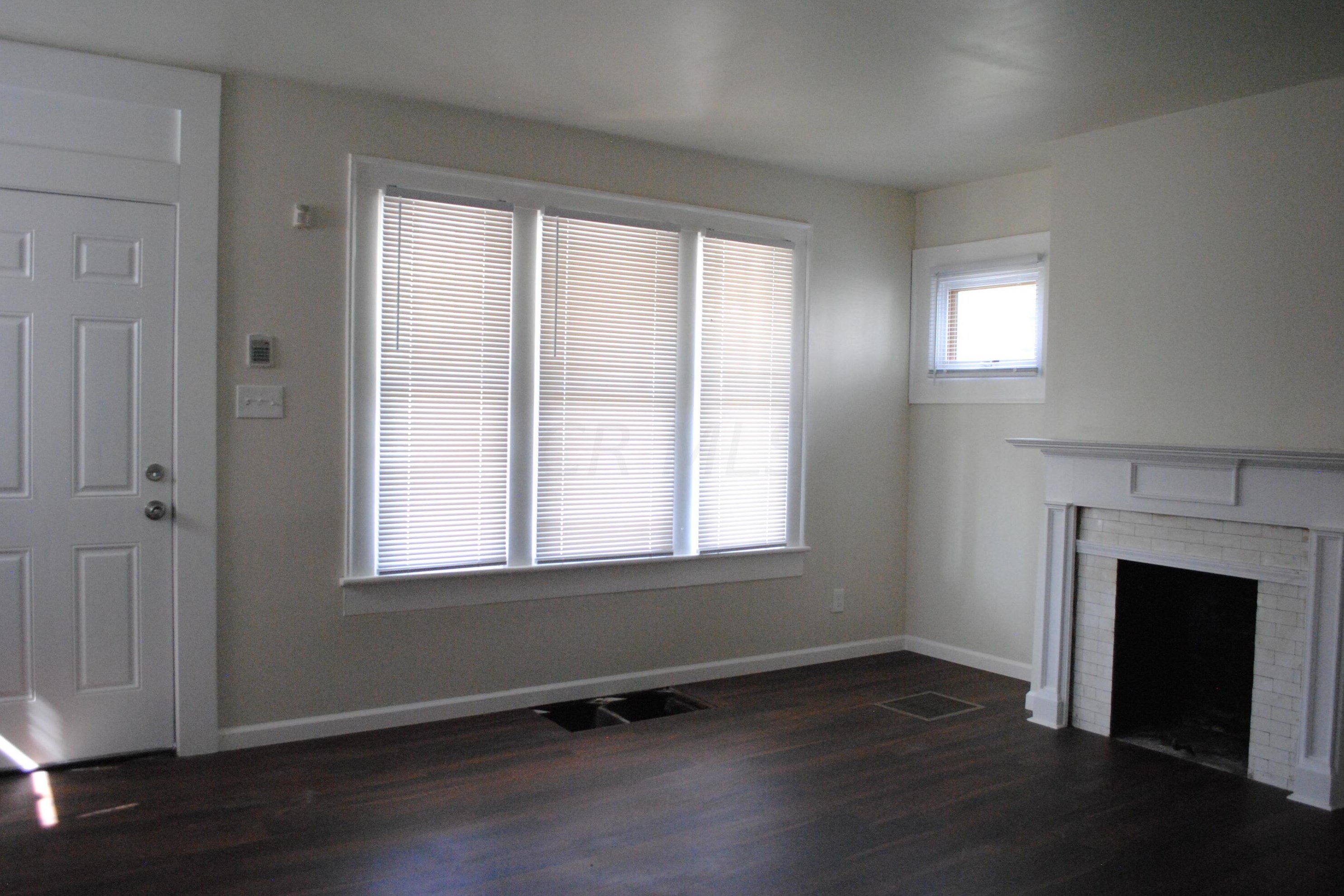 1579 Kent St, Columbus OH  43205-2941 exterior