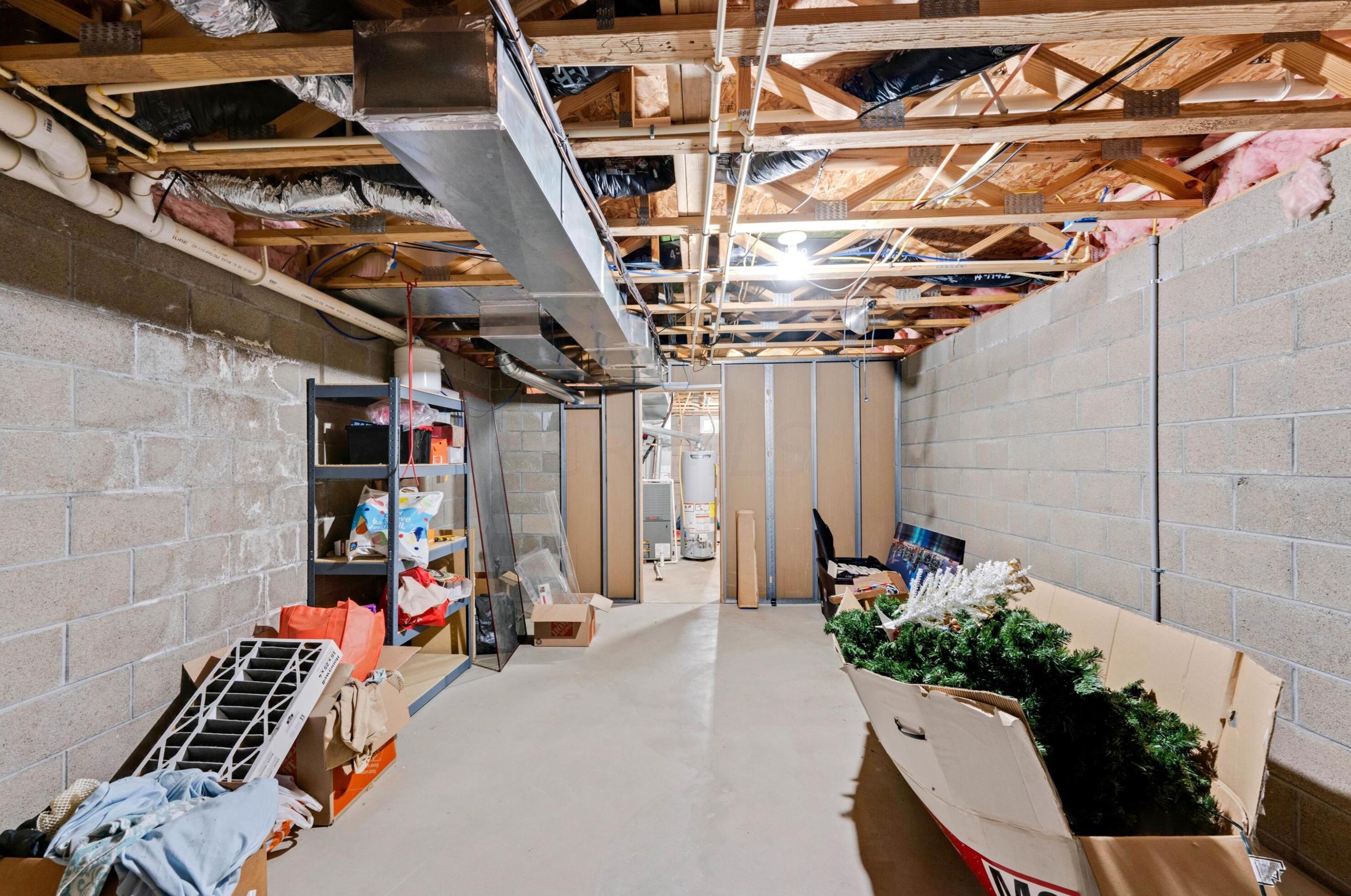 7832 Ashstone Ct, Cnl Wnchstr OH  43110-8021 exterior