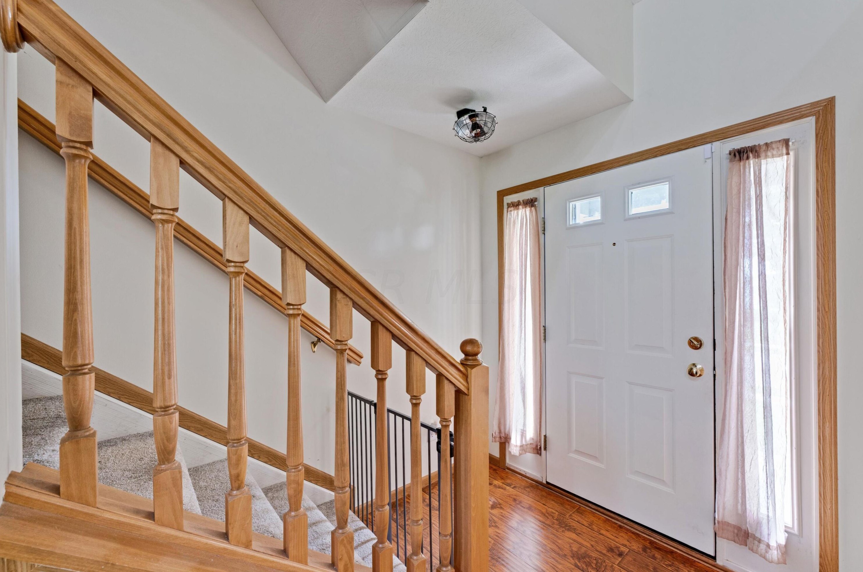 7832 Ashstone Ct, Cnl Wnchstr OH  43110-8021 exterior