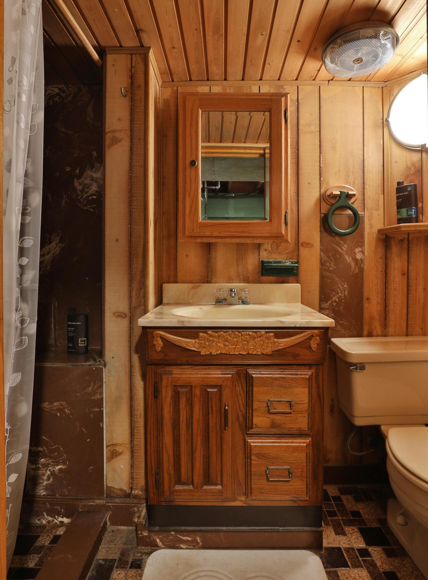 7125 Olentangy River Rd, Columbus OH 43235-3439 exterior