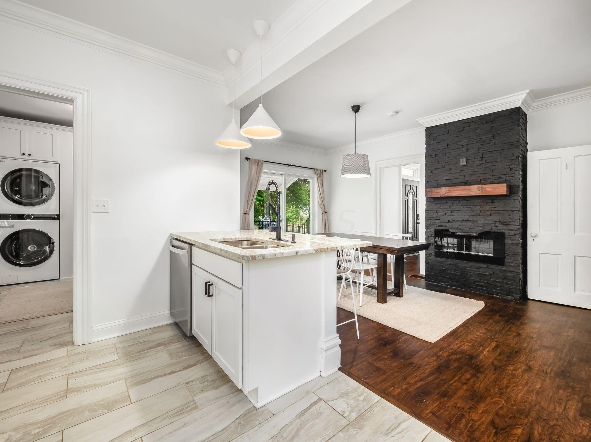 1091 Washington Ave, Columbus OH  43206-2764 exterior