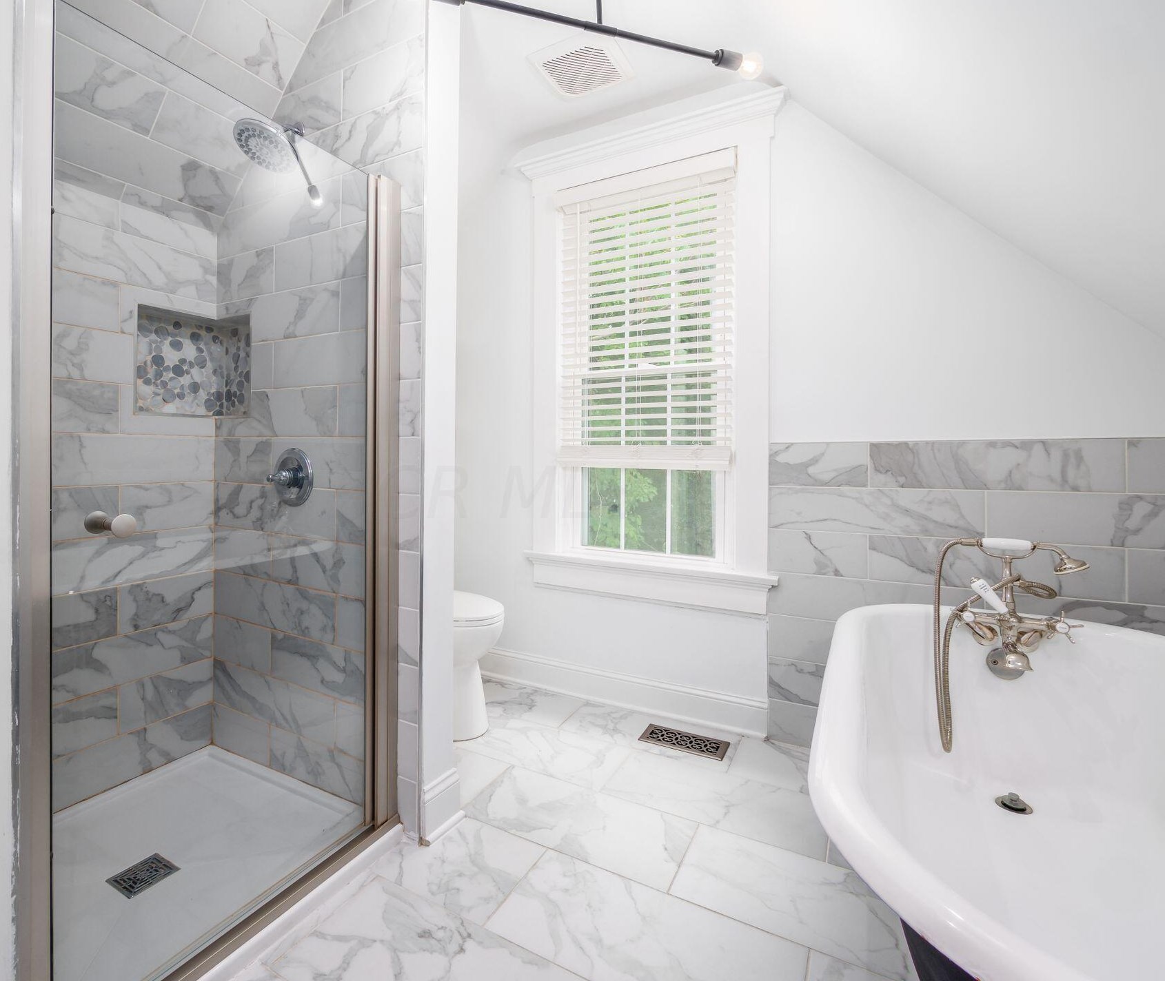 1091 Washington Ave, Columbus OH  43206-2764 exterior