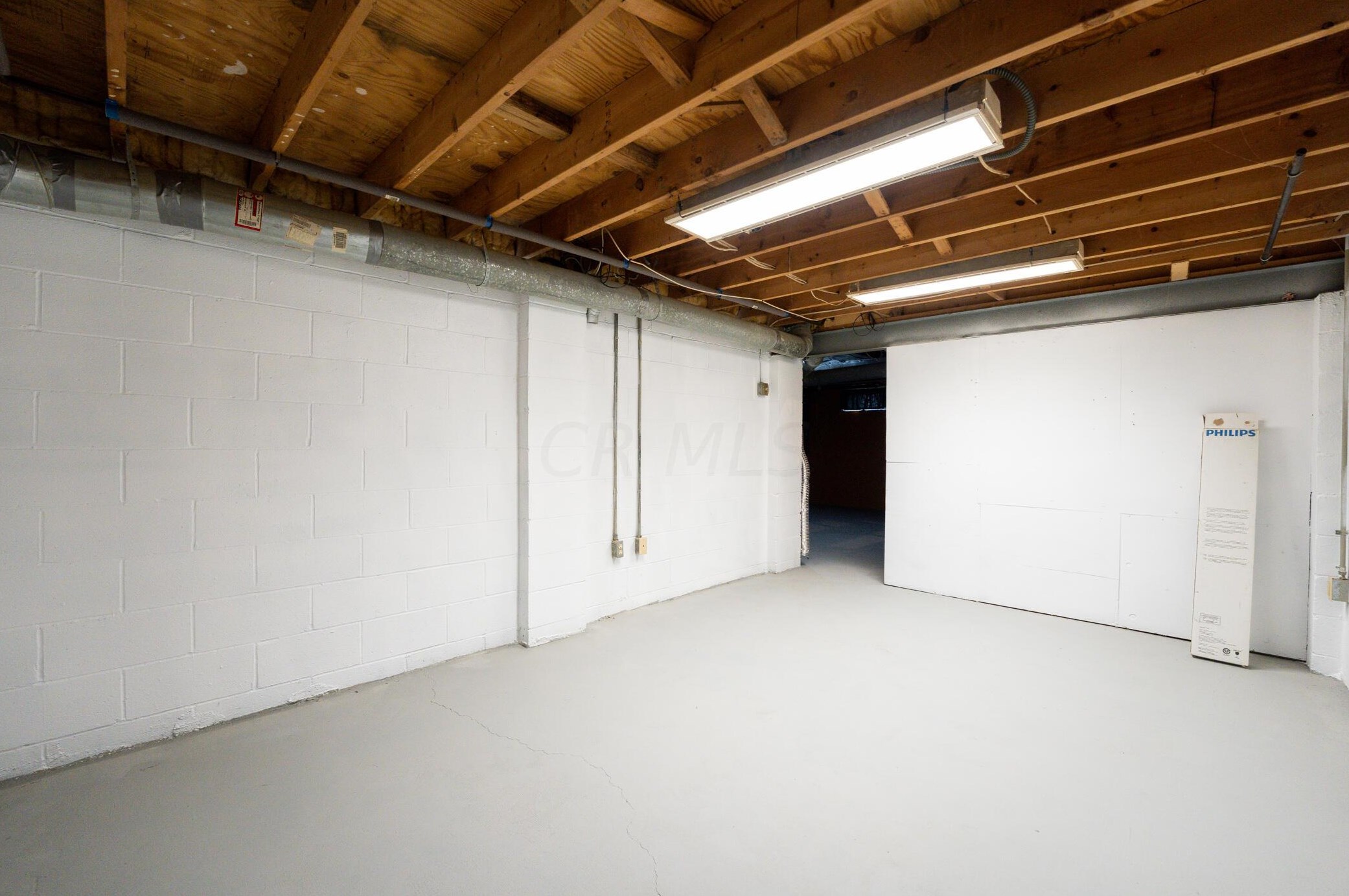 4874 Driffield Ct, Columbus OH 43221-5802 exterior