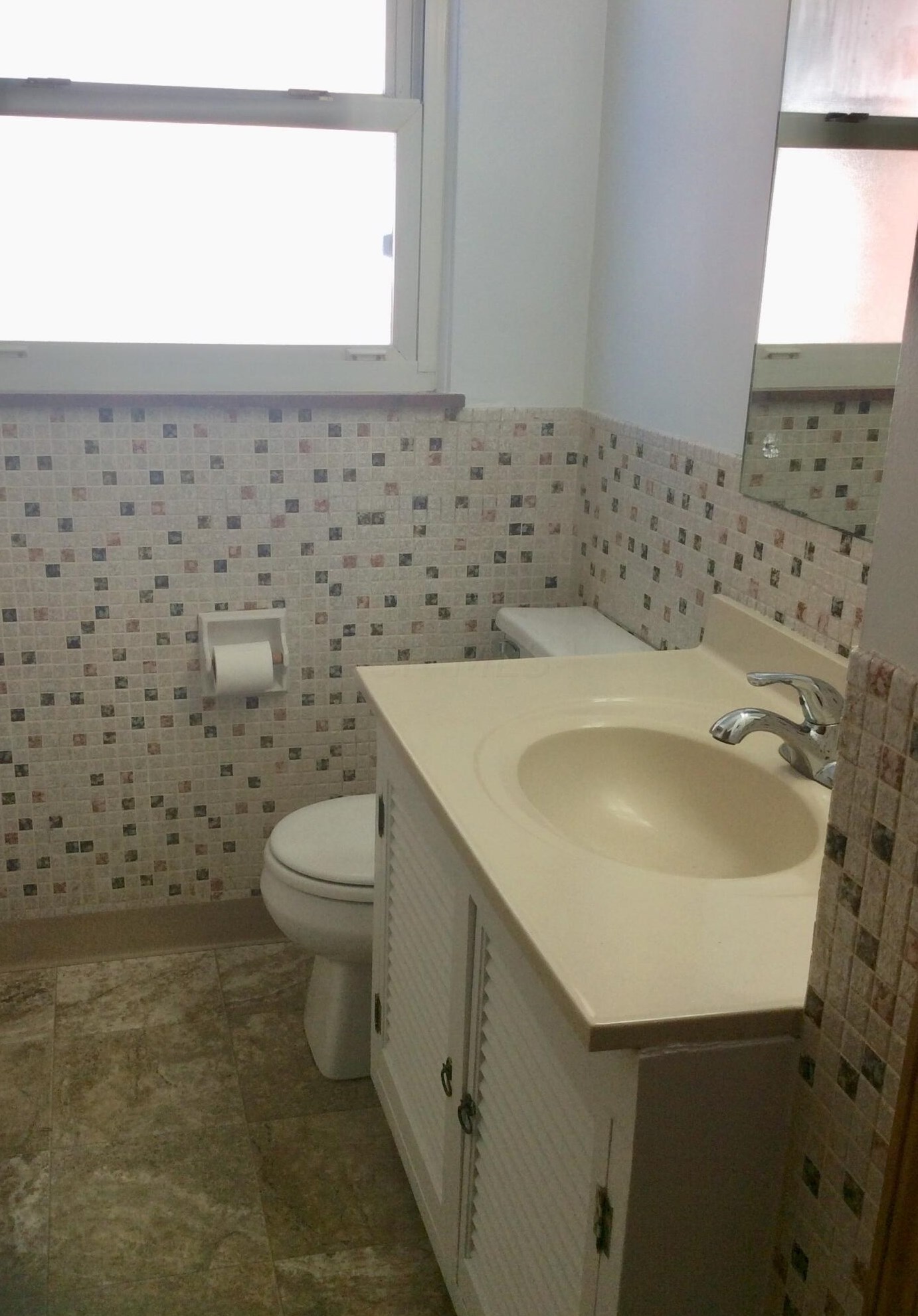 826 Roys Ave, Columbus OH 43204-2631 exterior