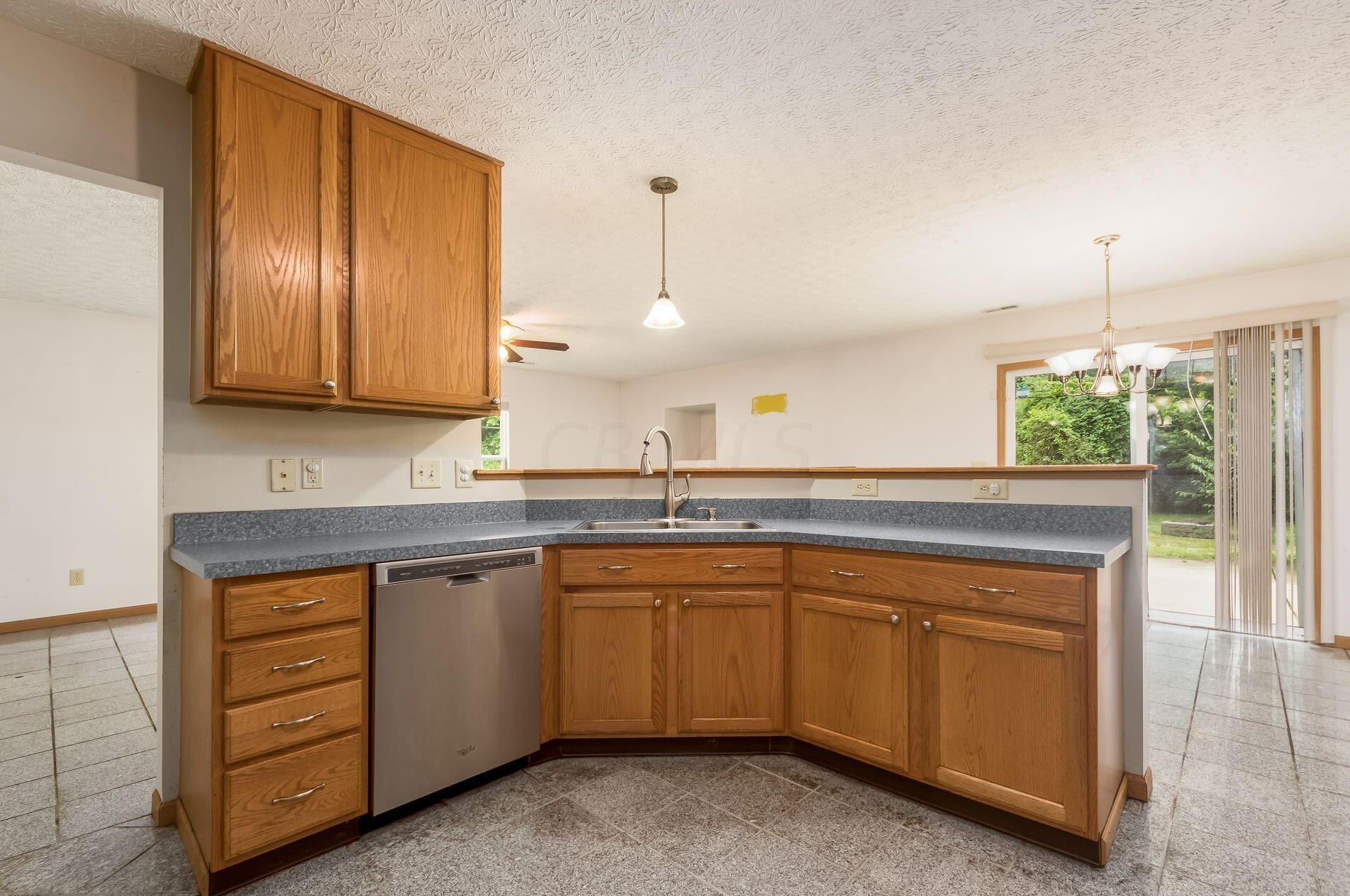 2303 Northtowne Pl, Columbus OH 43229-6690 exterior