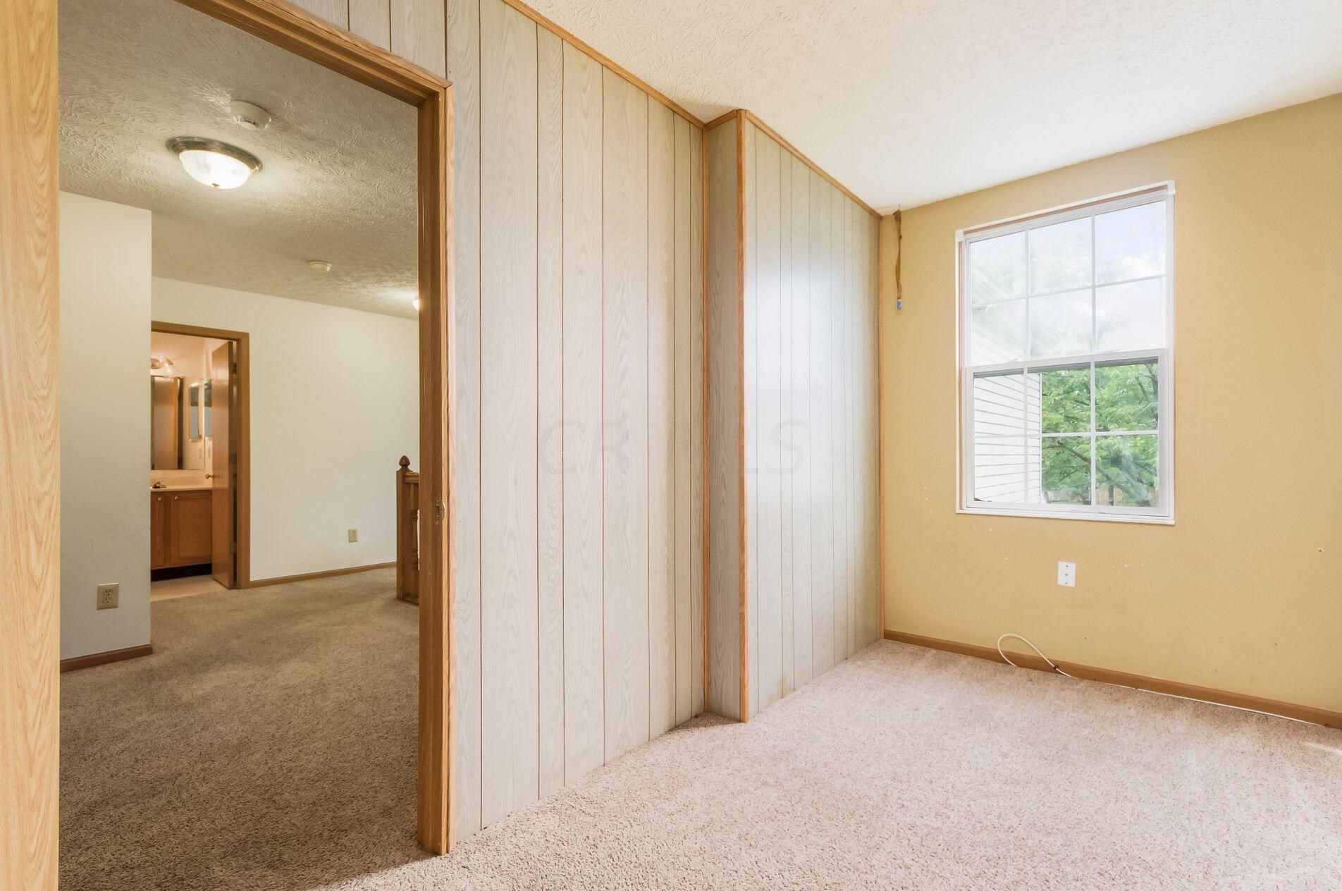 2303 Northtowne Pl, Columbus OH 43229-6690 exterior