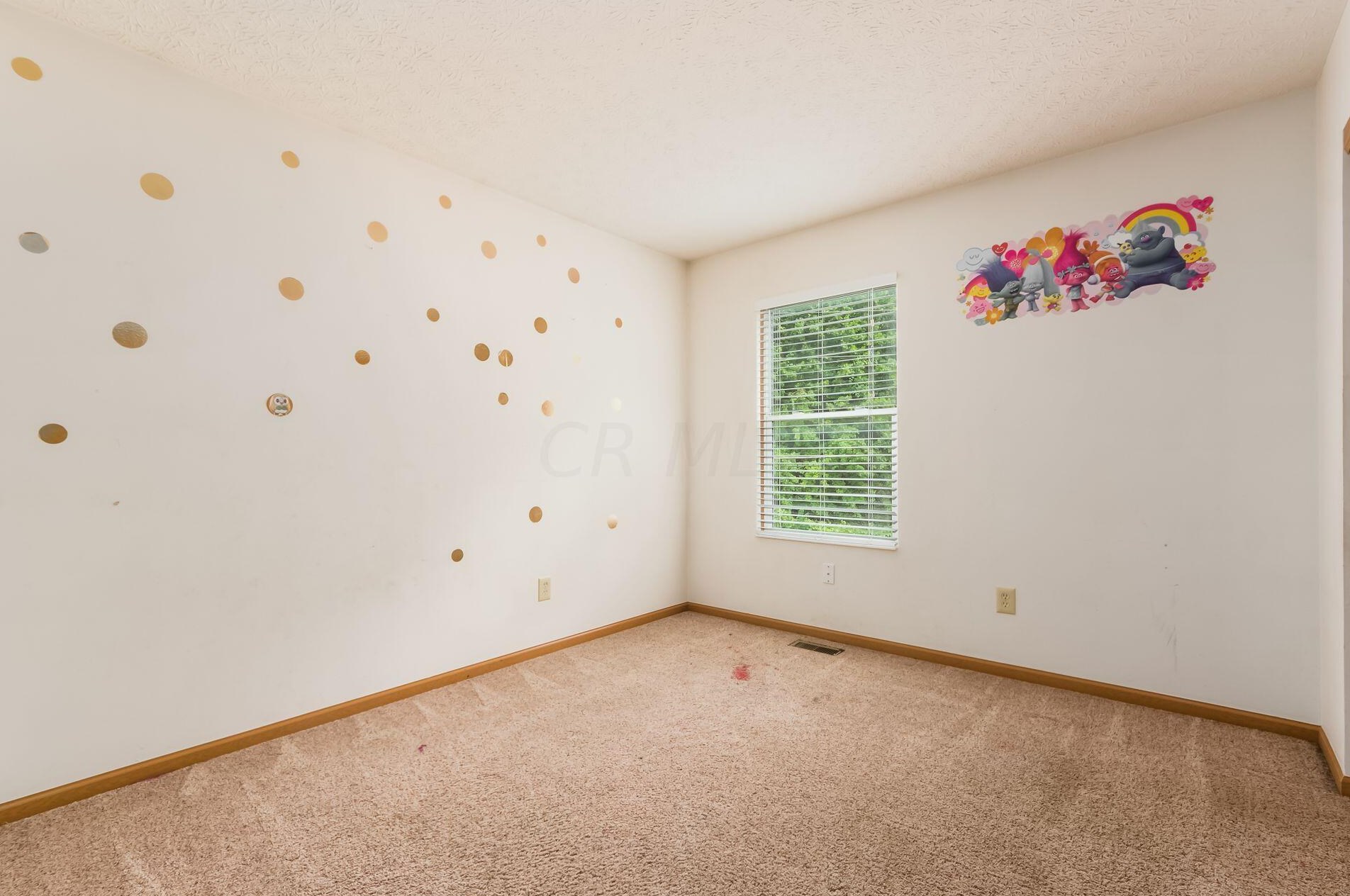 2303 Northtowne Pl, Columbus OH 43229-6690 exterior