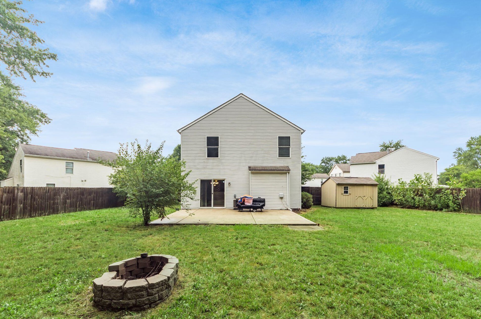 2303 Northtowne Pl, Columbus OH 43229-6690 exterior