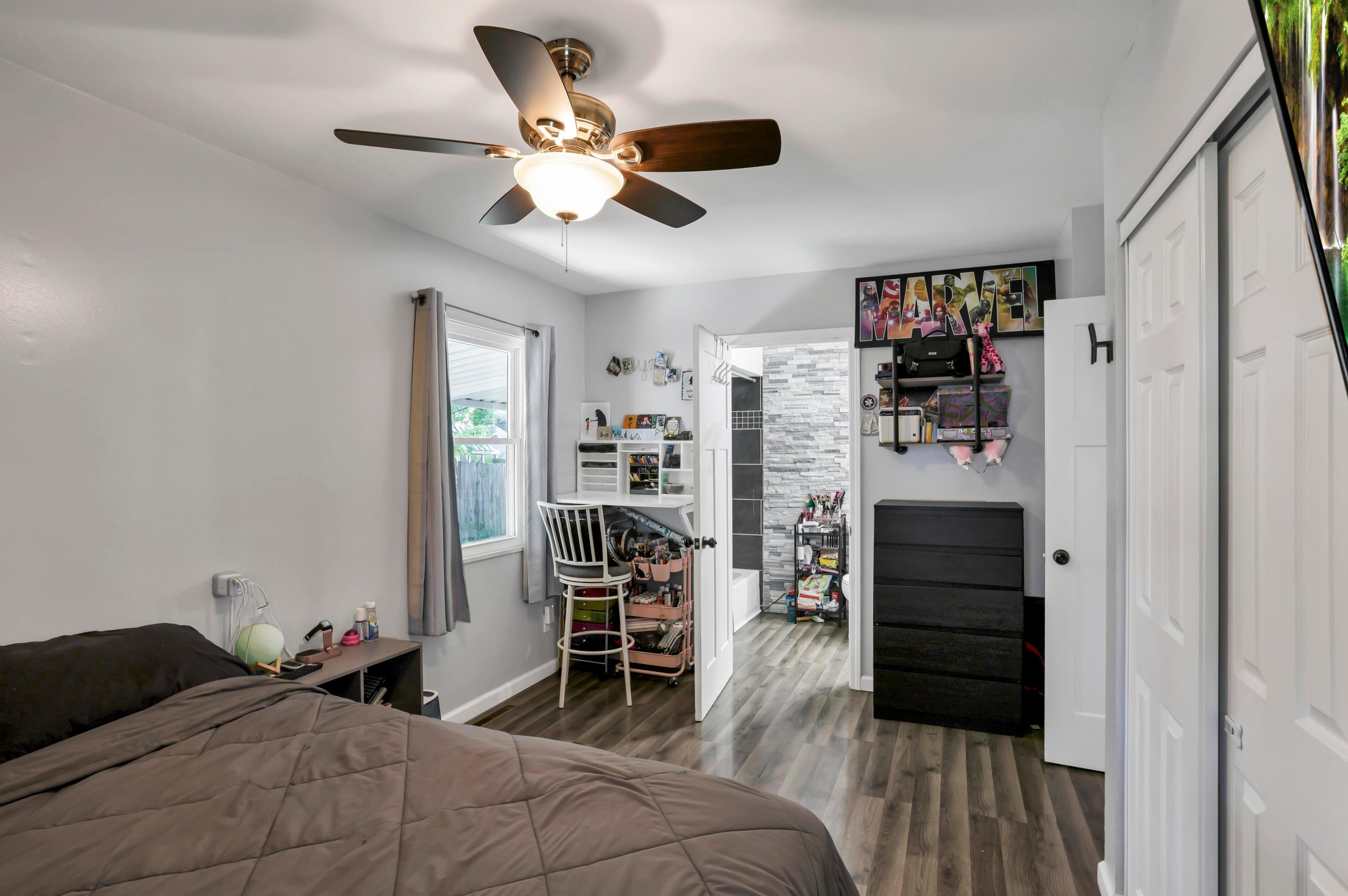 112 Fernhill Ave, Columbus OH 43228-1726 exterior