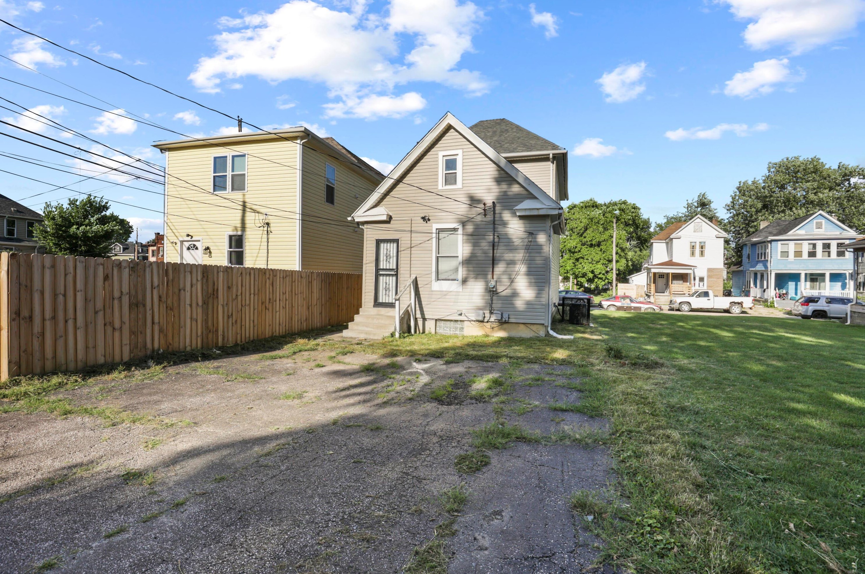 315 Burt St, Columbus OH  43203-1636 exterior