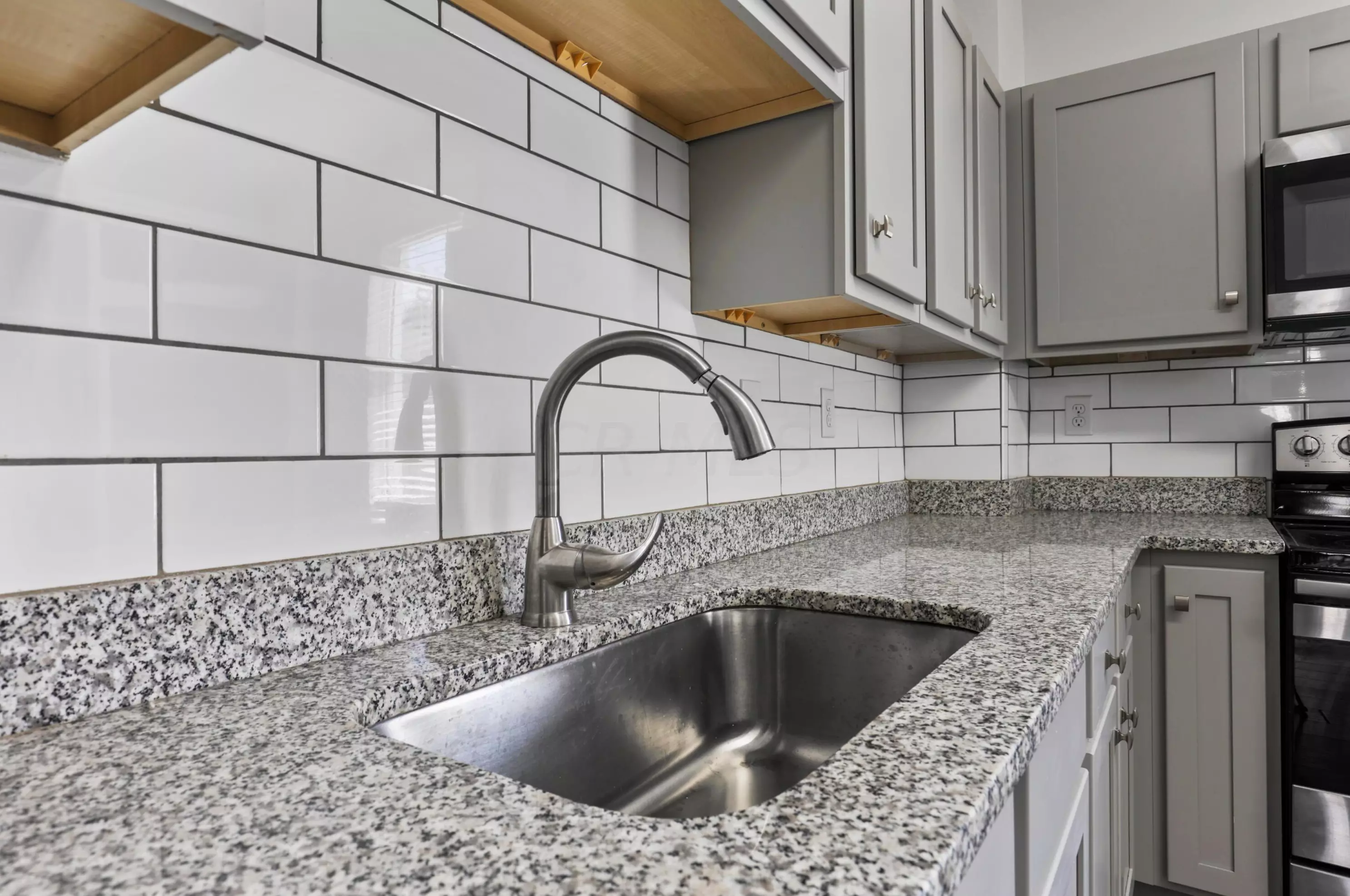 315 Burt St, Columbus OH  43203-1636 exterior