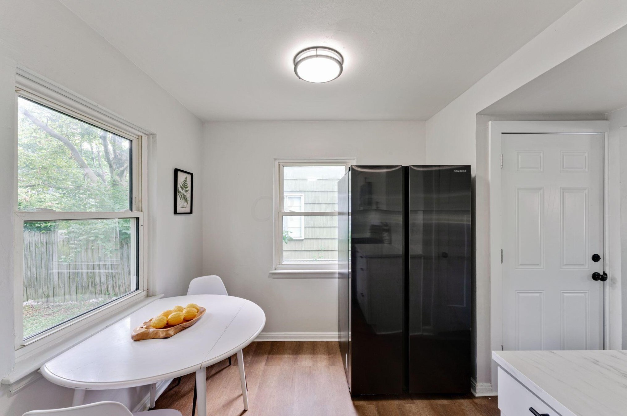 3086 Karl Rd, Columbus OH  43224-4126 exterior