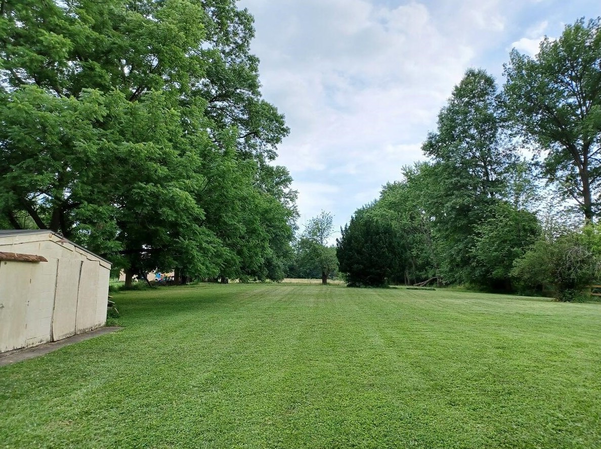 1359 Cooke Rd, Columbus OH 43214-3111 exterior