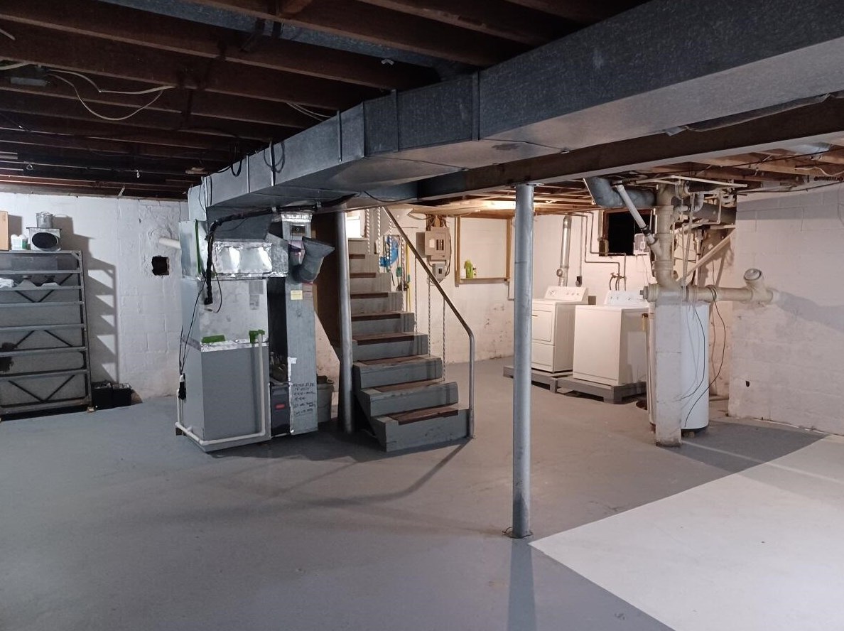 1359 Cooke Rd, Columbus OH 43214-3111 exterior