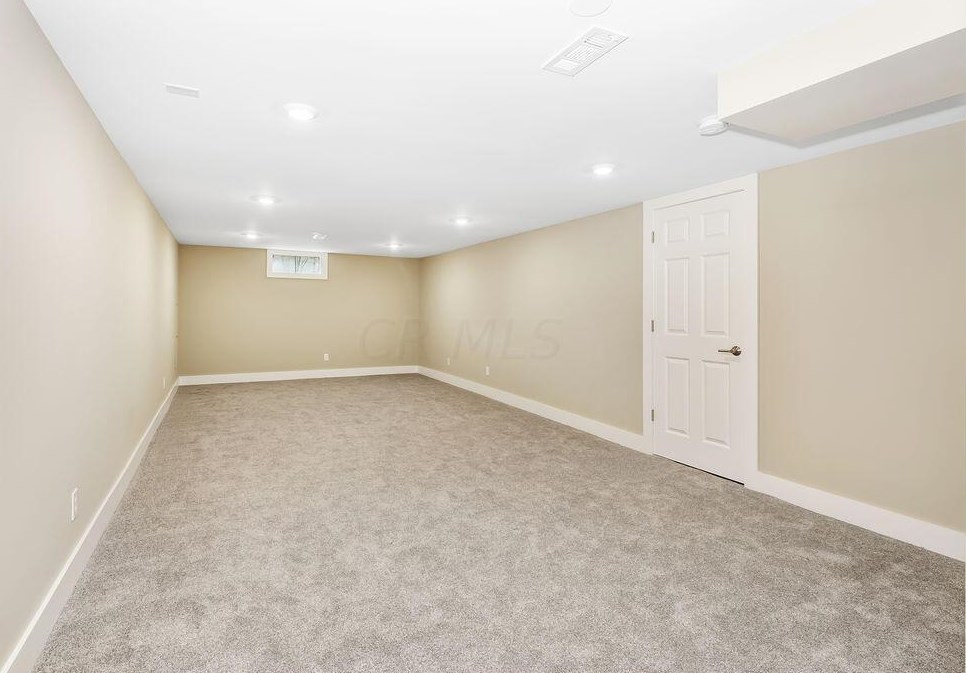 1025 Blind Brook Dr, Columbus OH  43235-1200 exterior