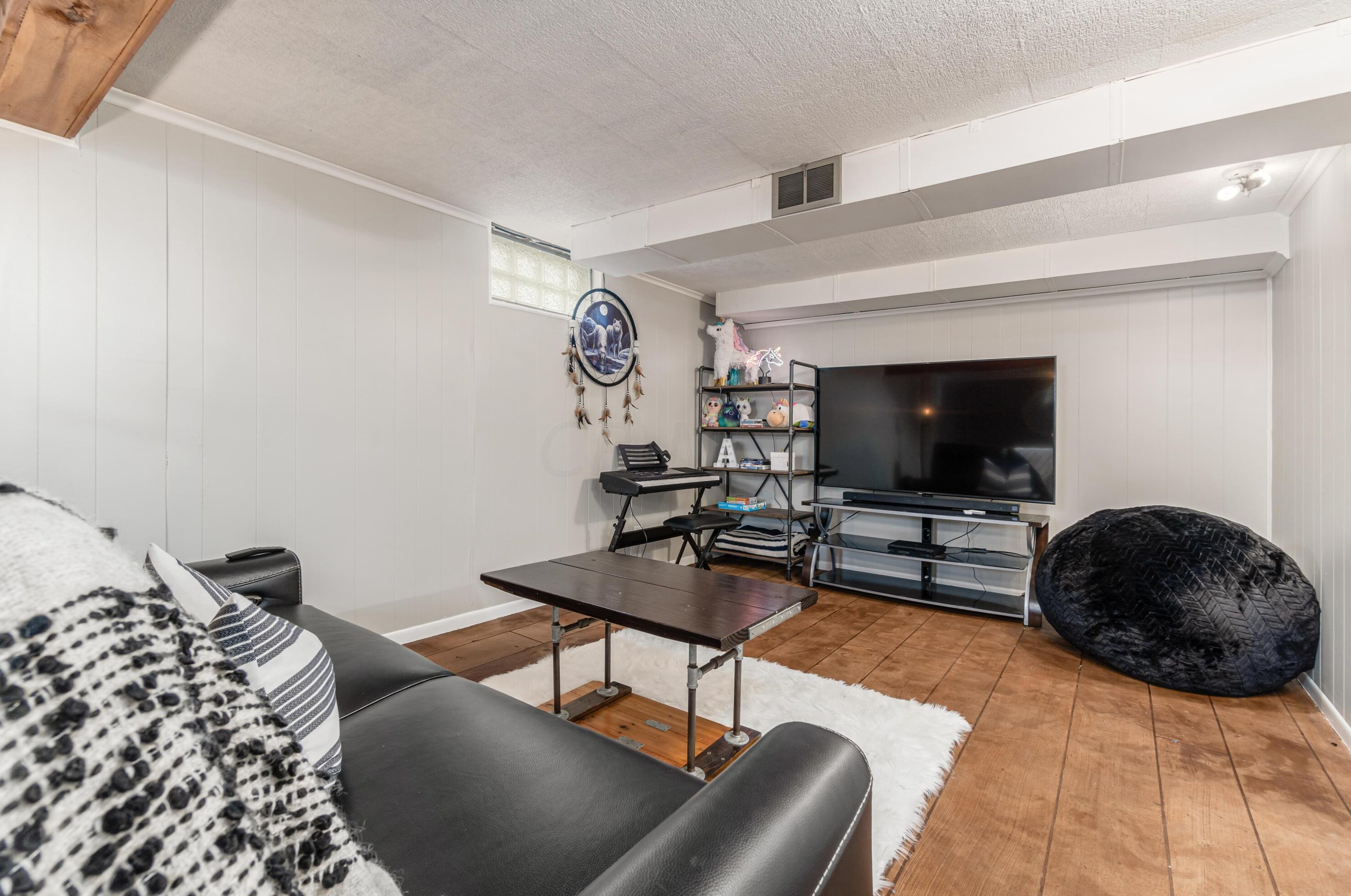 495 Brookside Dr, Columbus OH 43209-2222 exterior