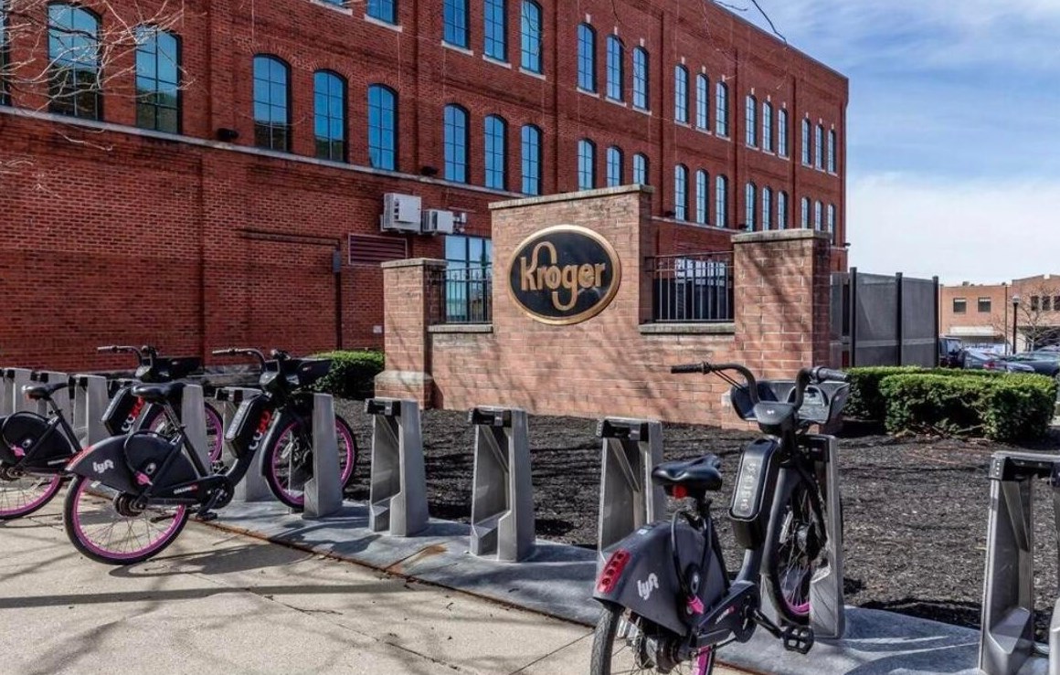 51 Blenkner St, Columbus OH  43215-5731 exterior