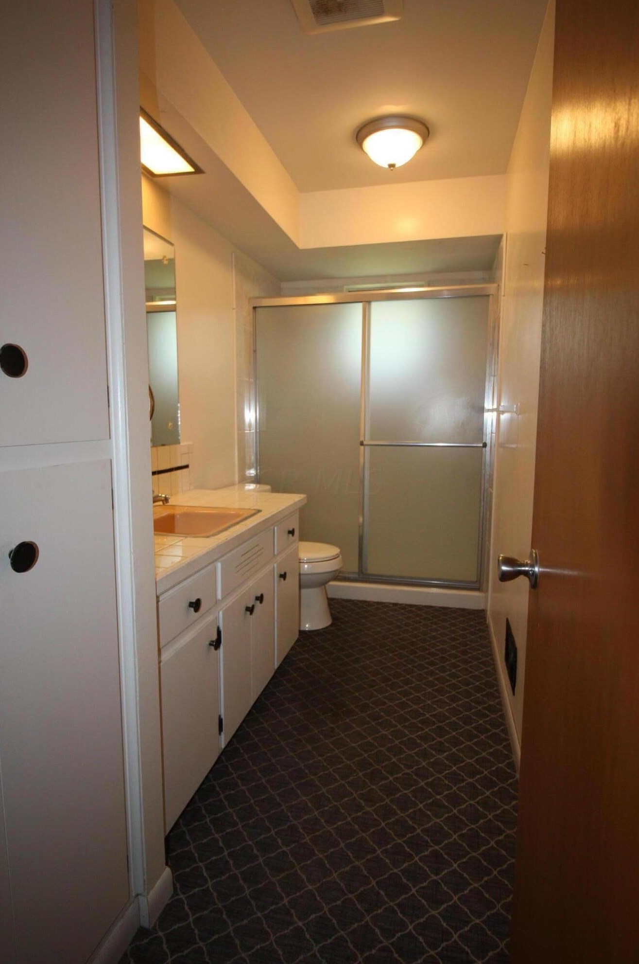 3230 Briggs Rd, Columbus OH 43204-1702 exterior