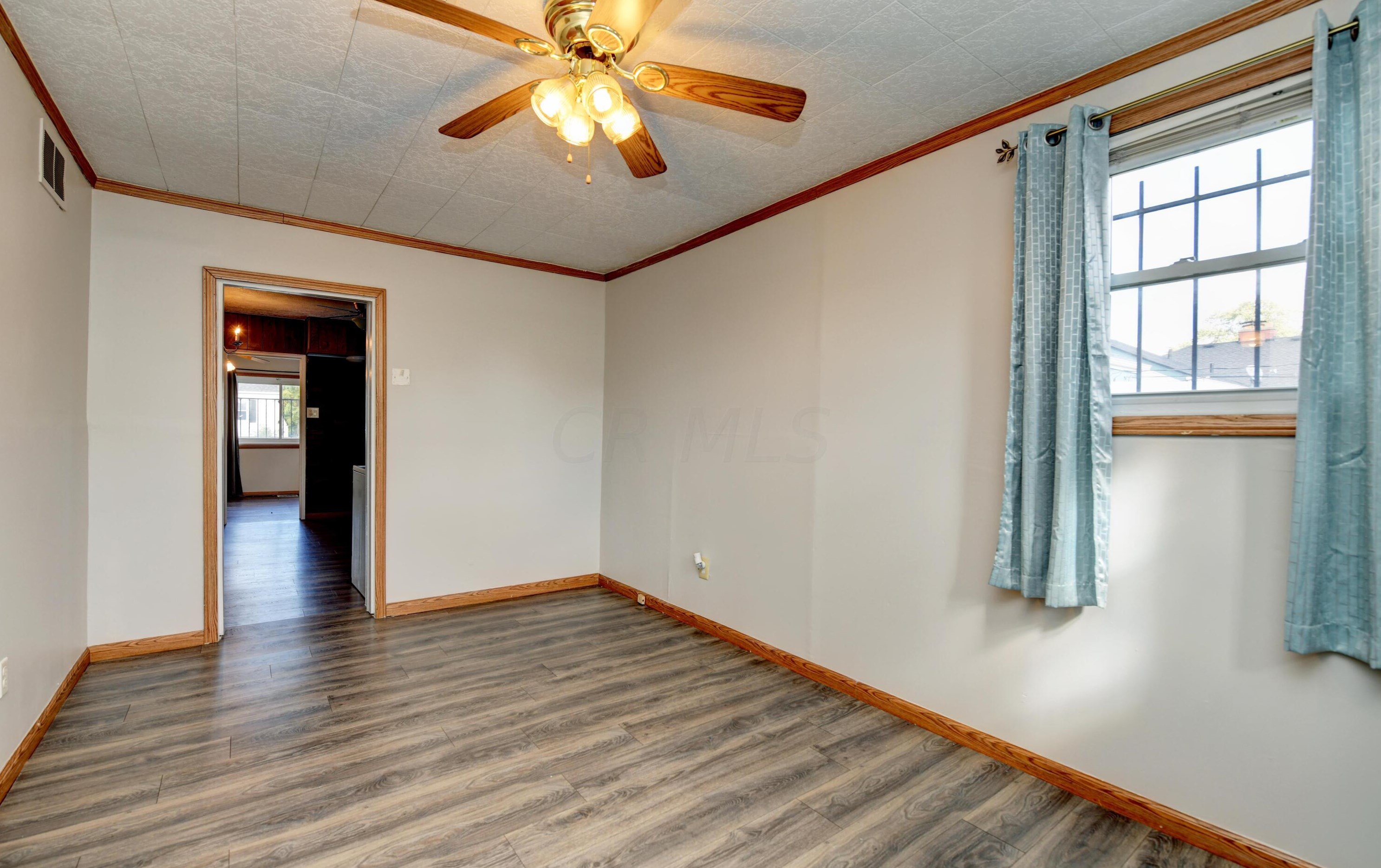 915 20th Ave, Columbus OH  43211-2401 exterior