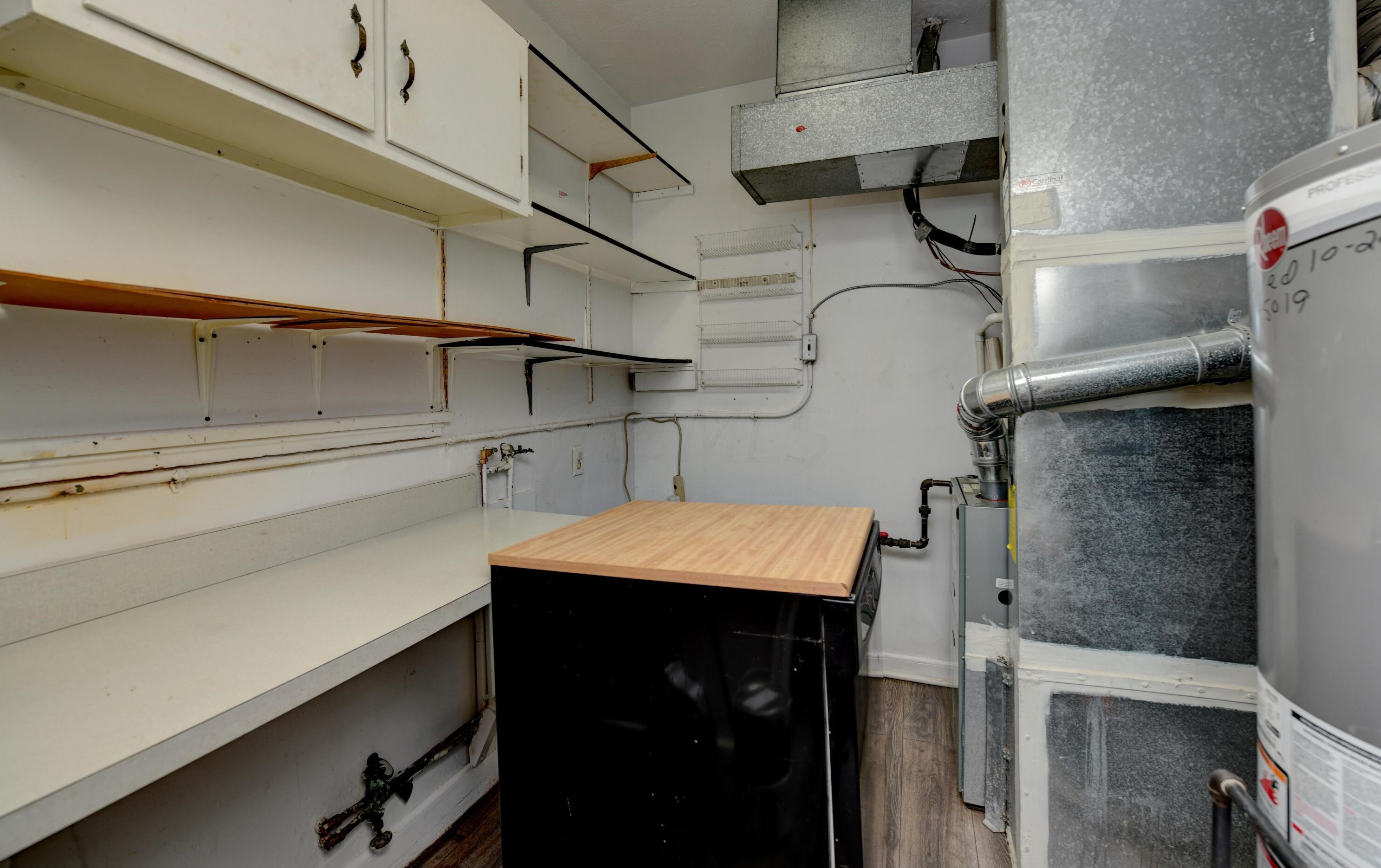 915 20th Ave, Columbus OH  43211-2401 exterior