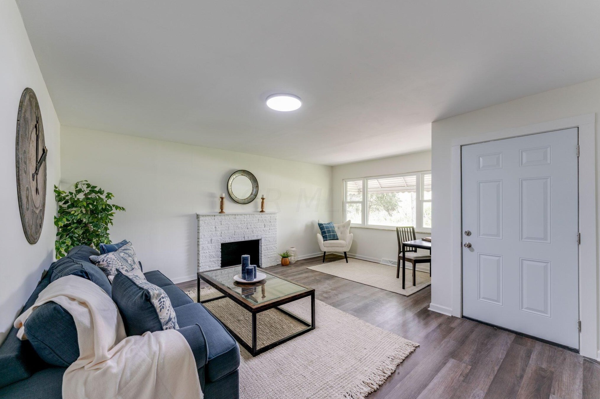 399 Garden Heights Ave, Columbus OH  43228-5305 exterior