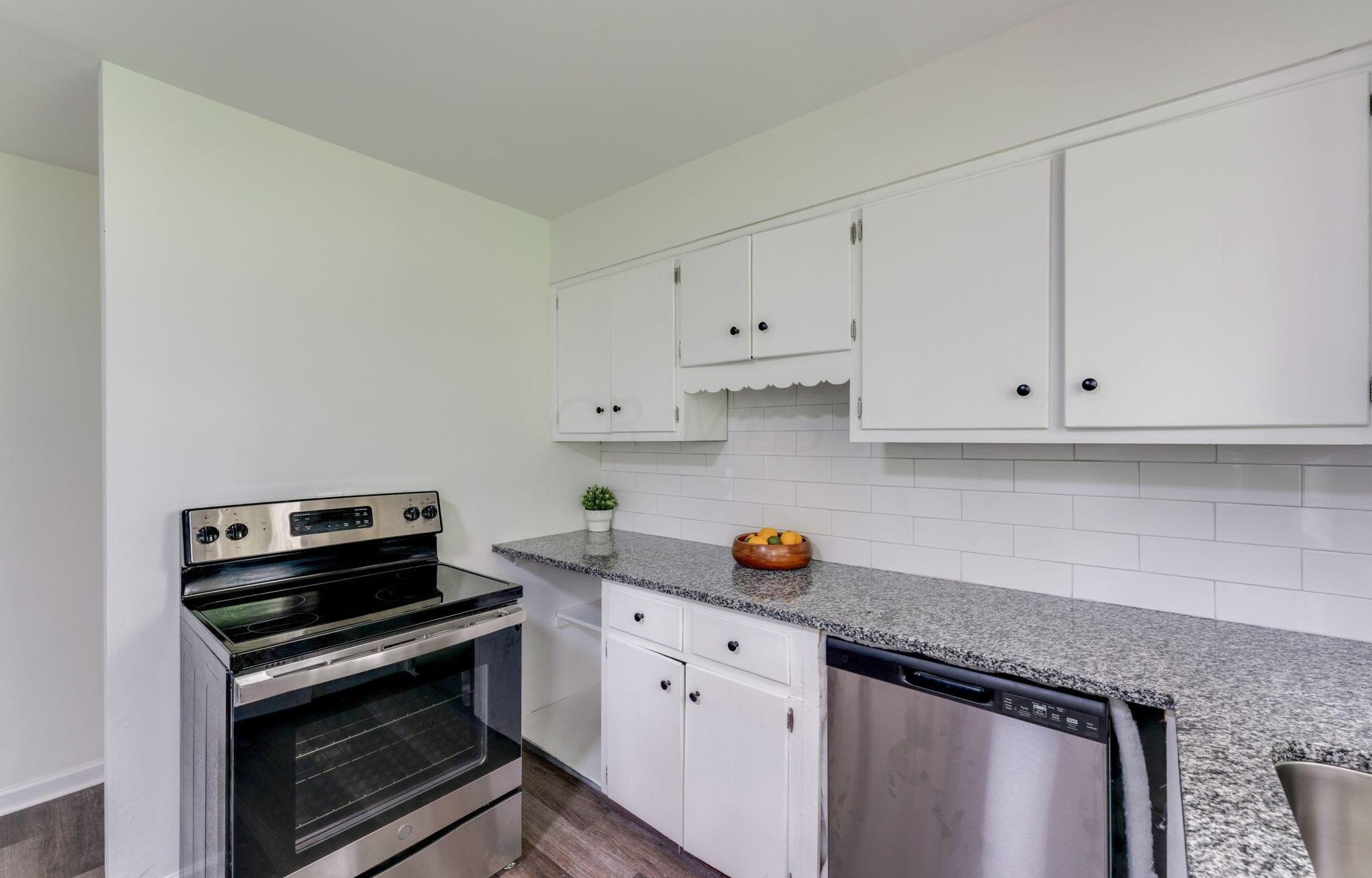 399 Garden Heights Ave, Columbus OH  43228-5305 exterior