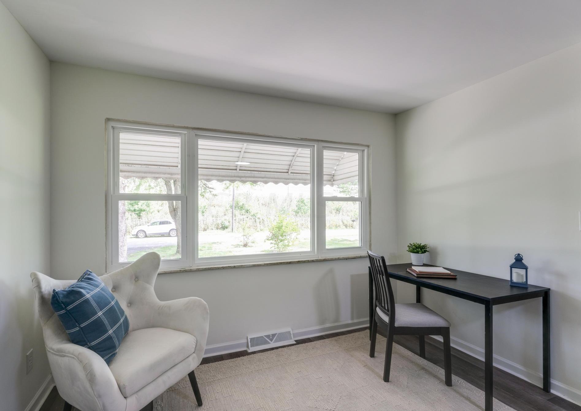 399 Garden Heights Ave, Columbus OH  43228-5305 exterior