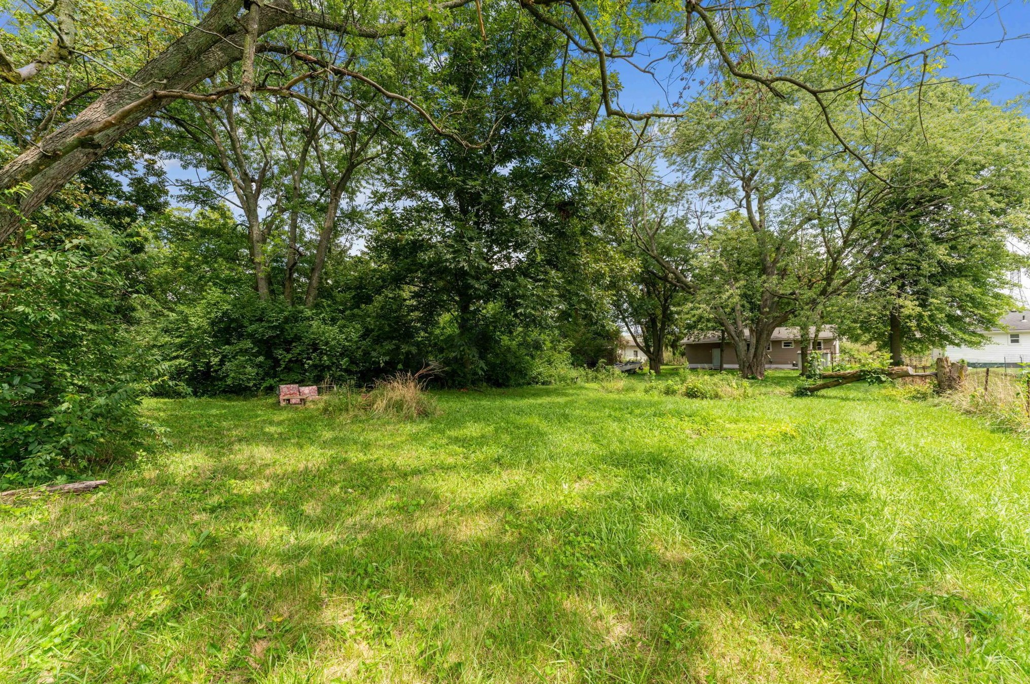 399 Garden Heights Ave, Columbus OH  43228-5305 exterior