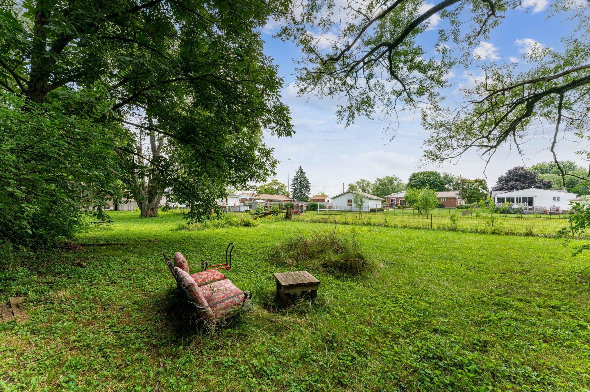 399 Garden Heights Ave, Columbus OH  43228-5305 exterior