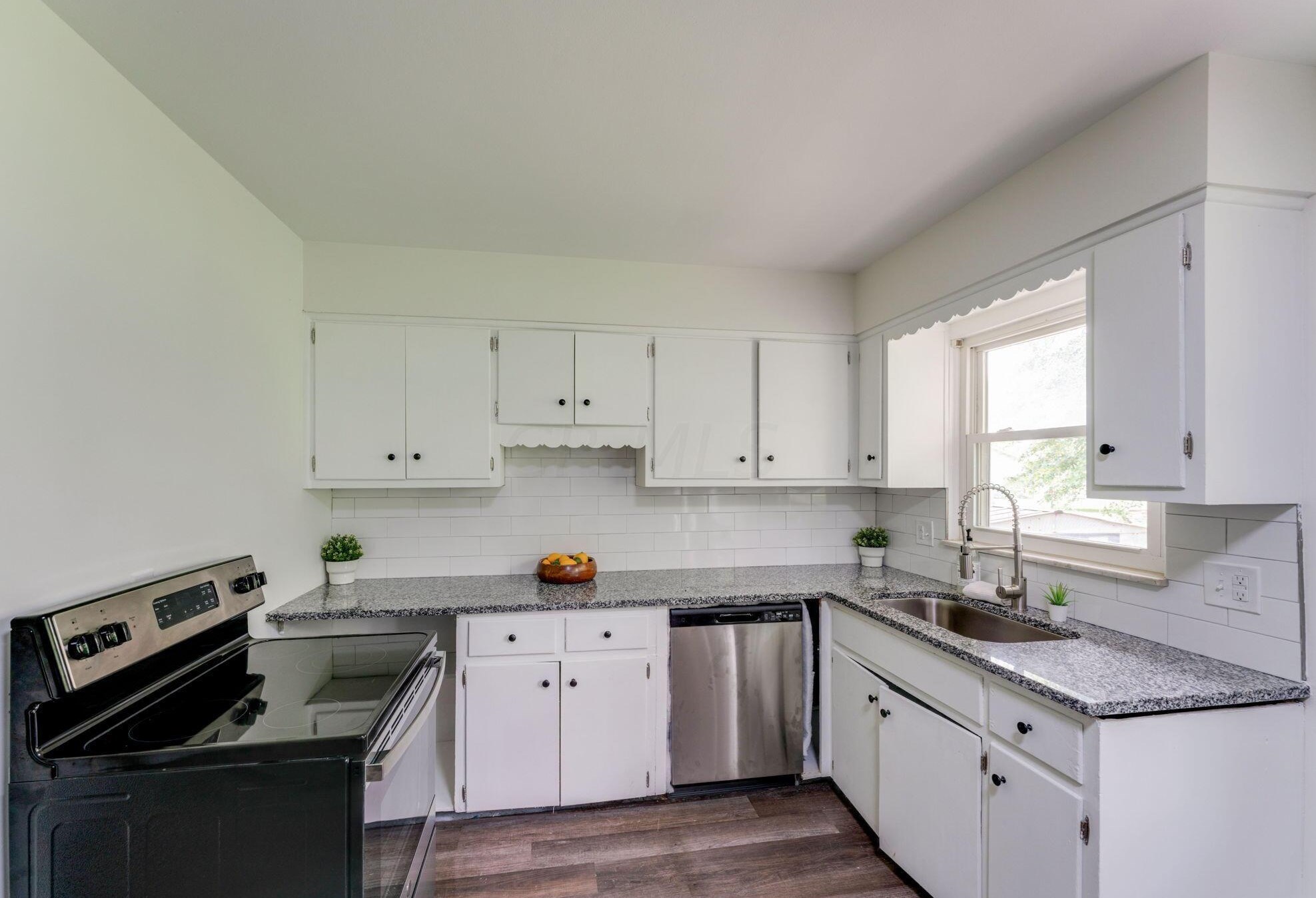 399 Garden Heights Ave, Columbus OH  43228-5305 exterior