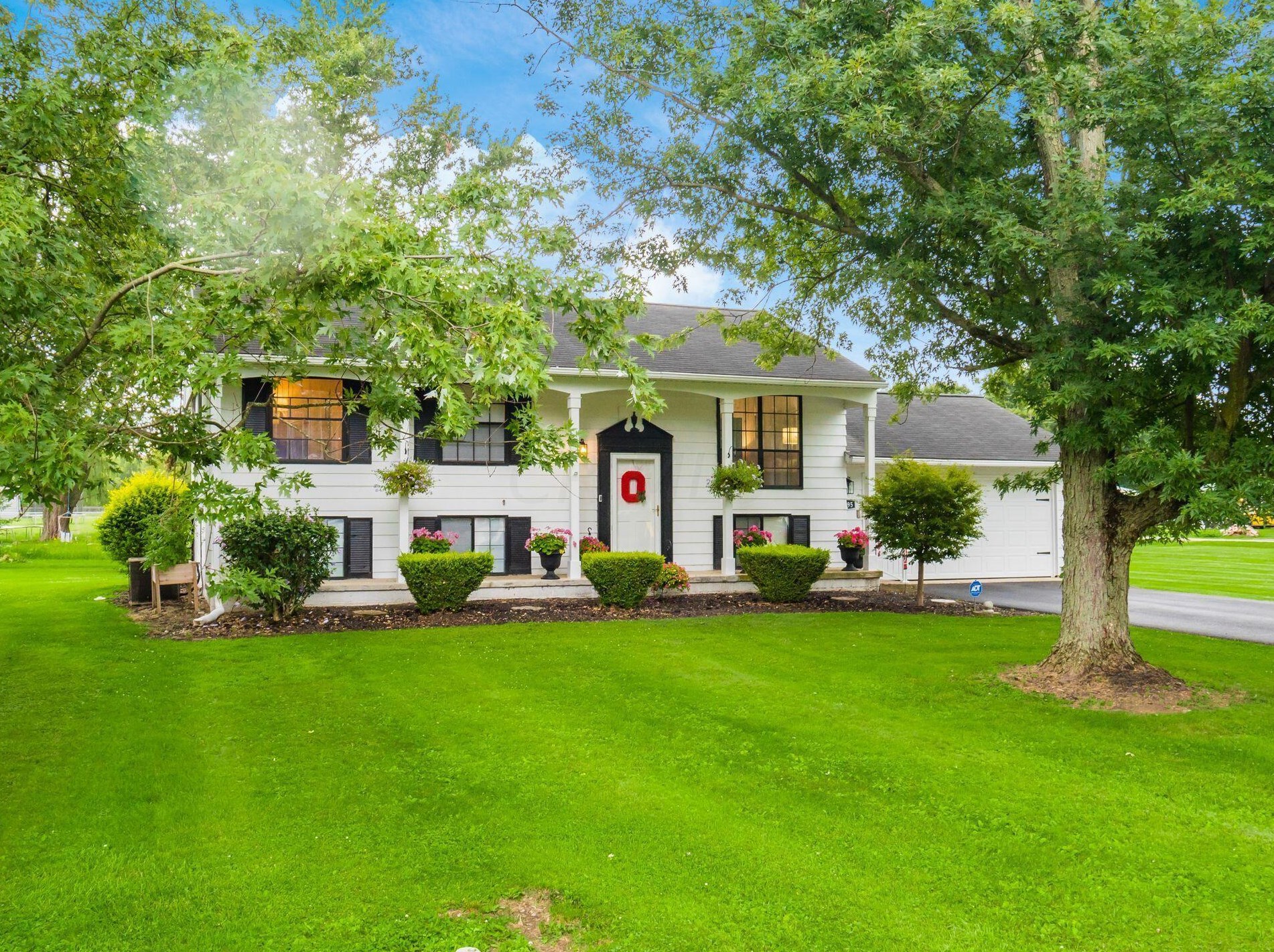 1995 Matheny Ave, Marion OH  43302-8665 exterior