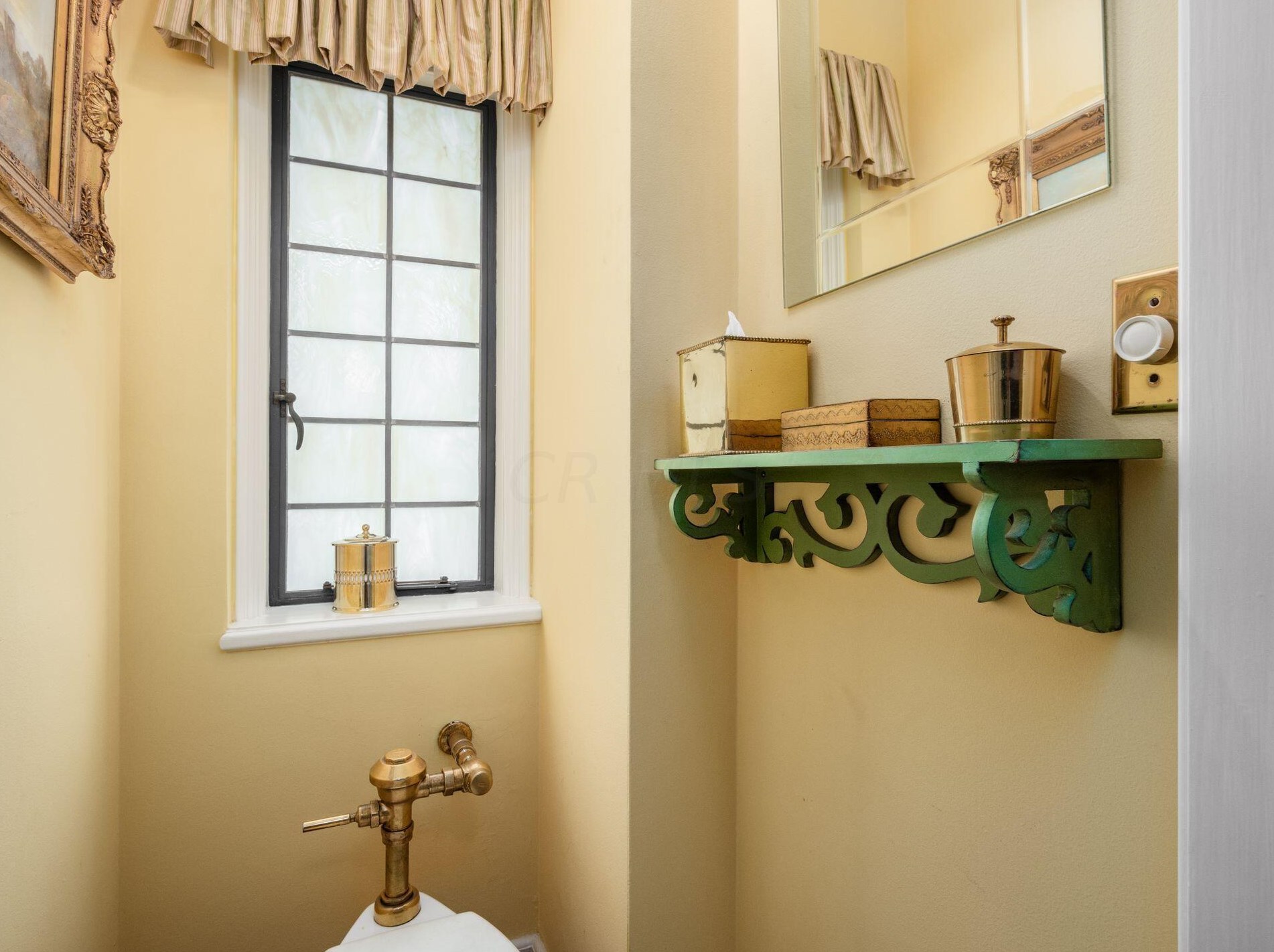 189 Parkview Ave, Columbus OH 43209-1676 exterior