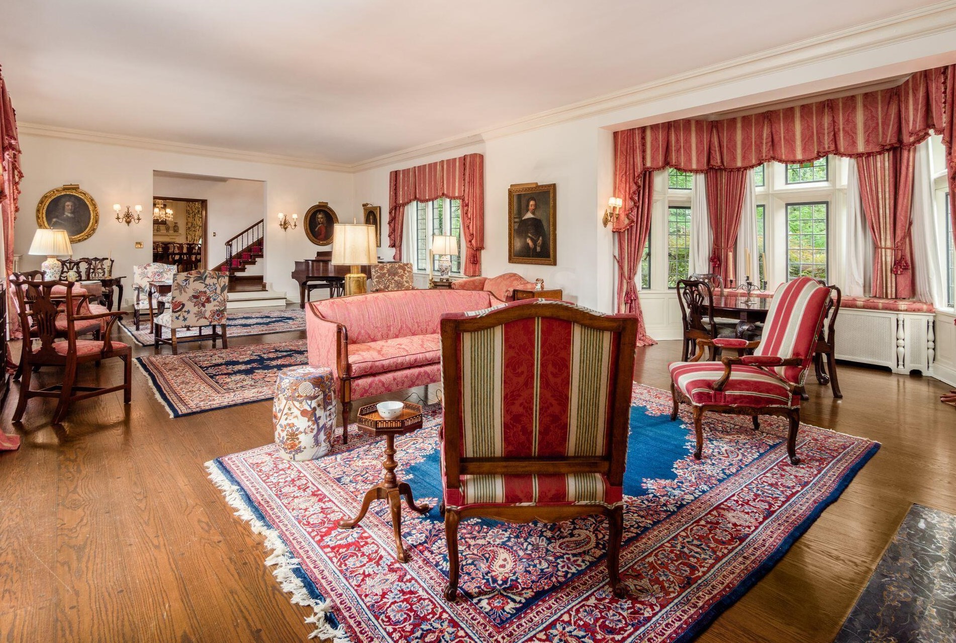 189 Parkview Ave, Columbus OH 43209-1676 exterior