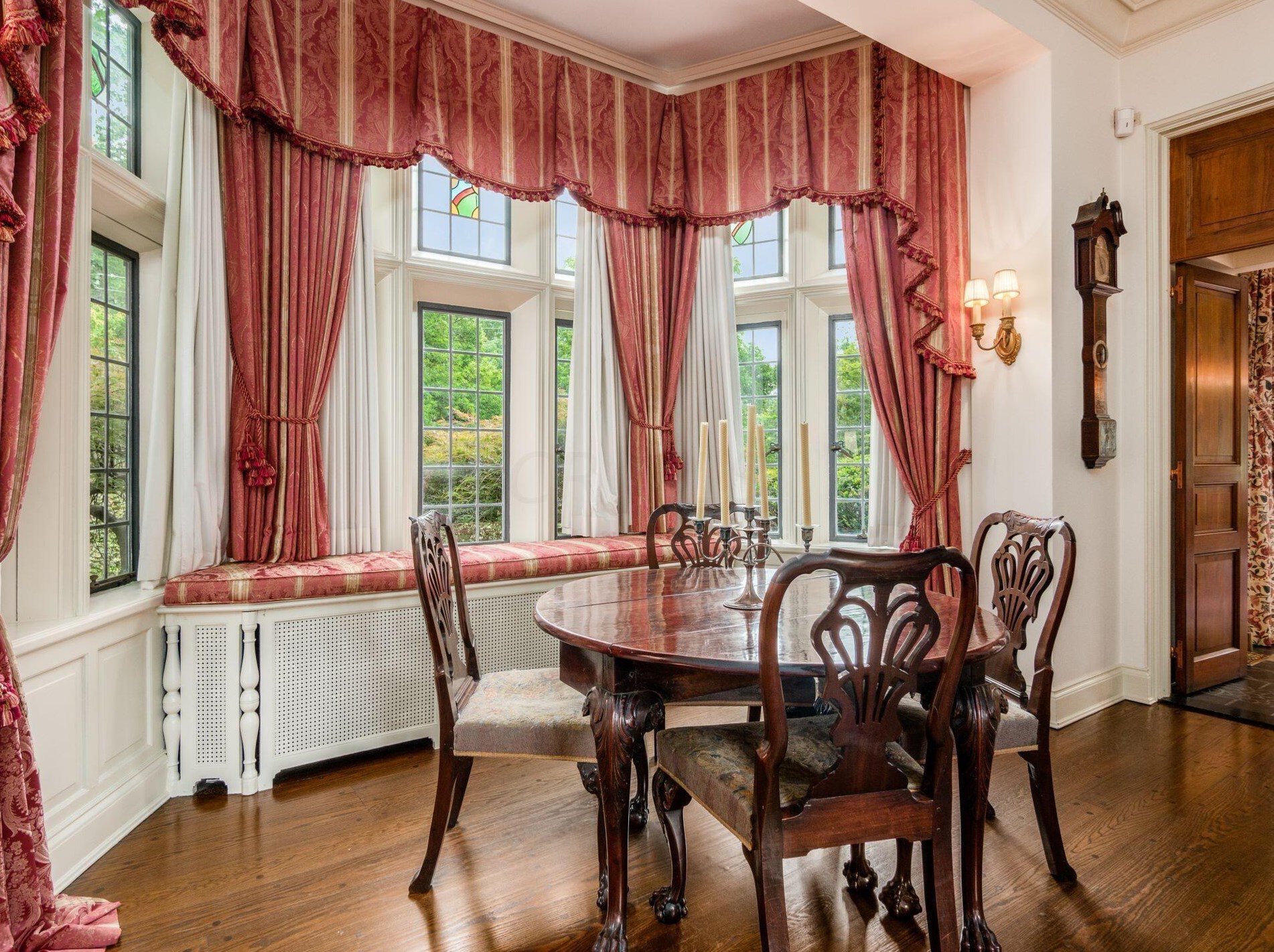 189 Parkview Ave, Columbus OH 43209-1676 exterior