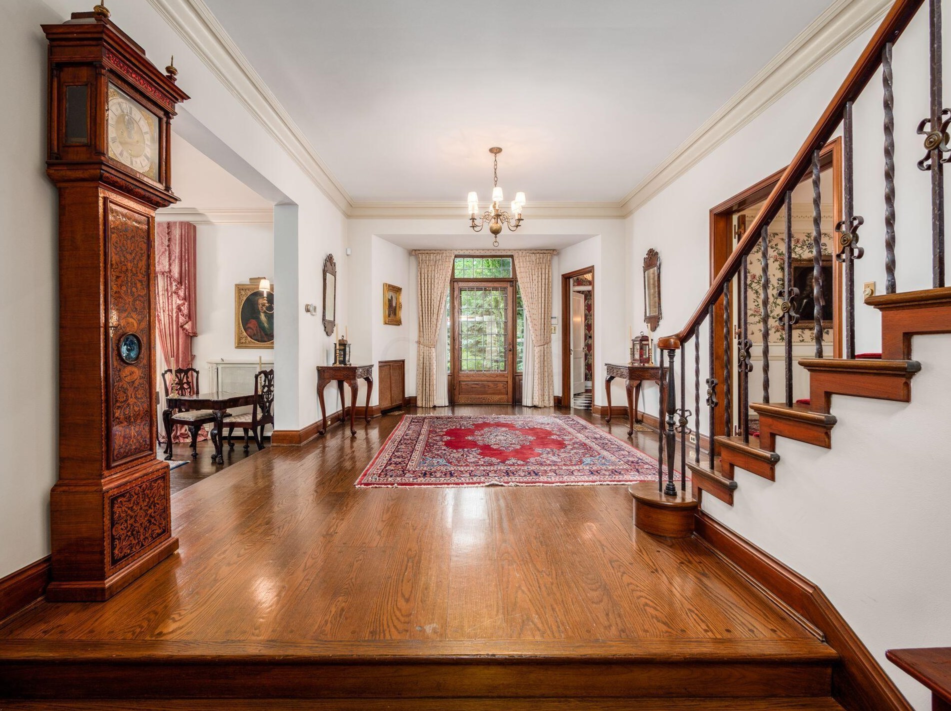 189 Parkview Ave, Columbus OH 43209-1676 exterior