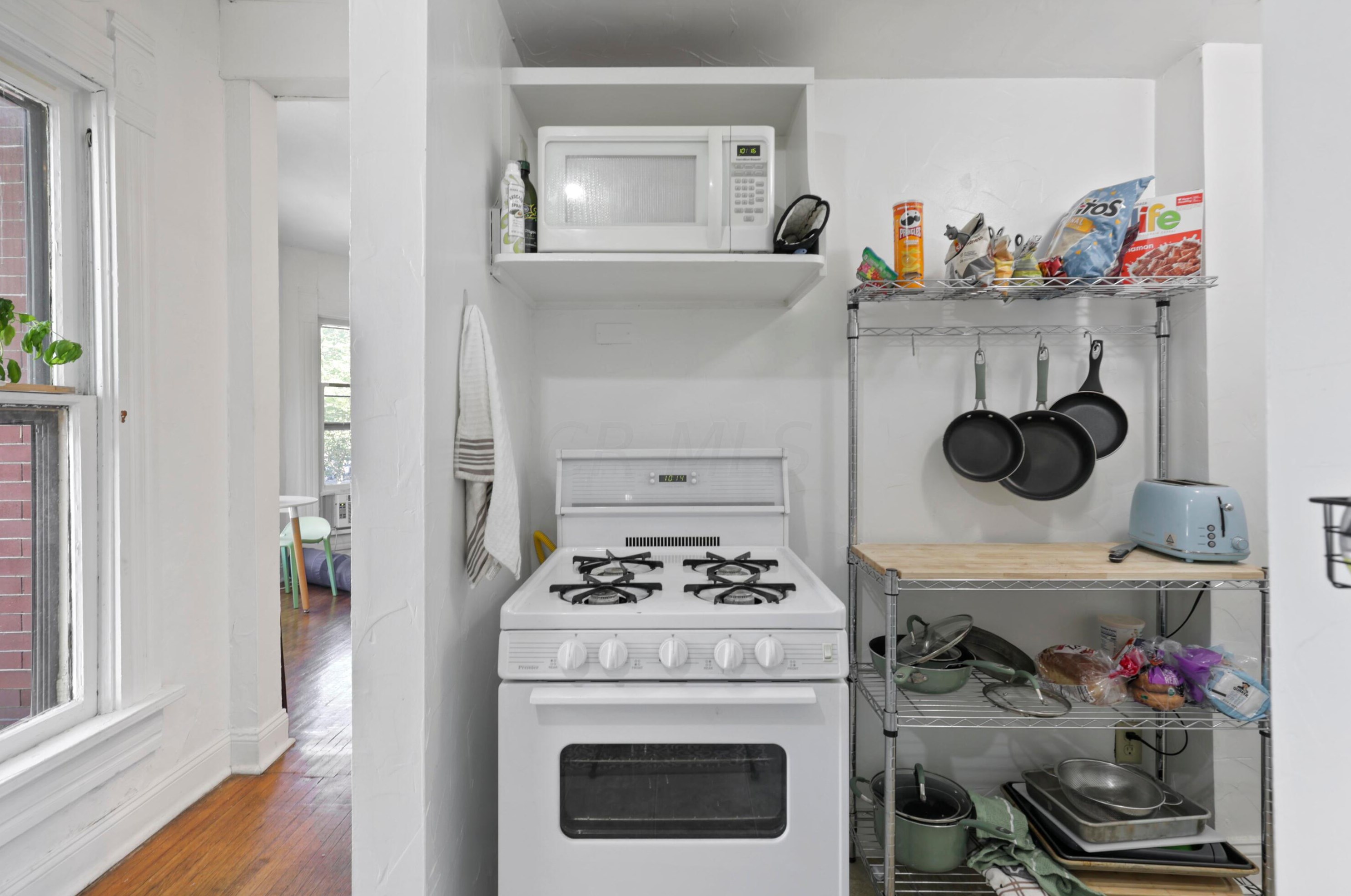 1022 Neil Ave, Columbus OH 43201-3437 exterior