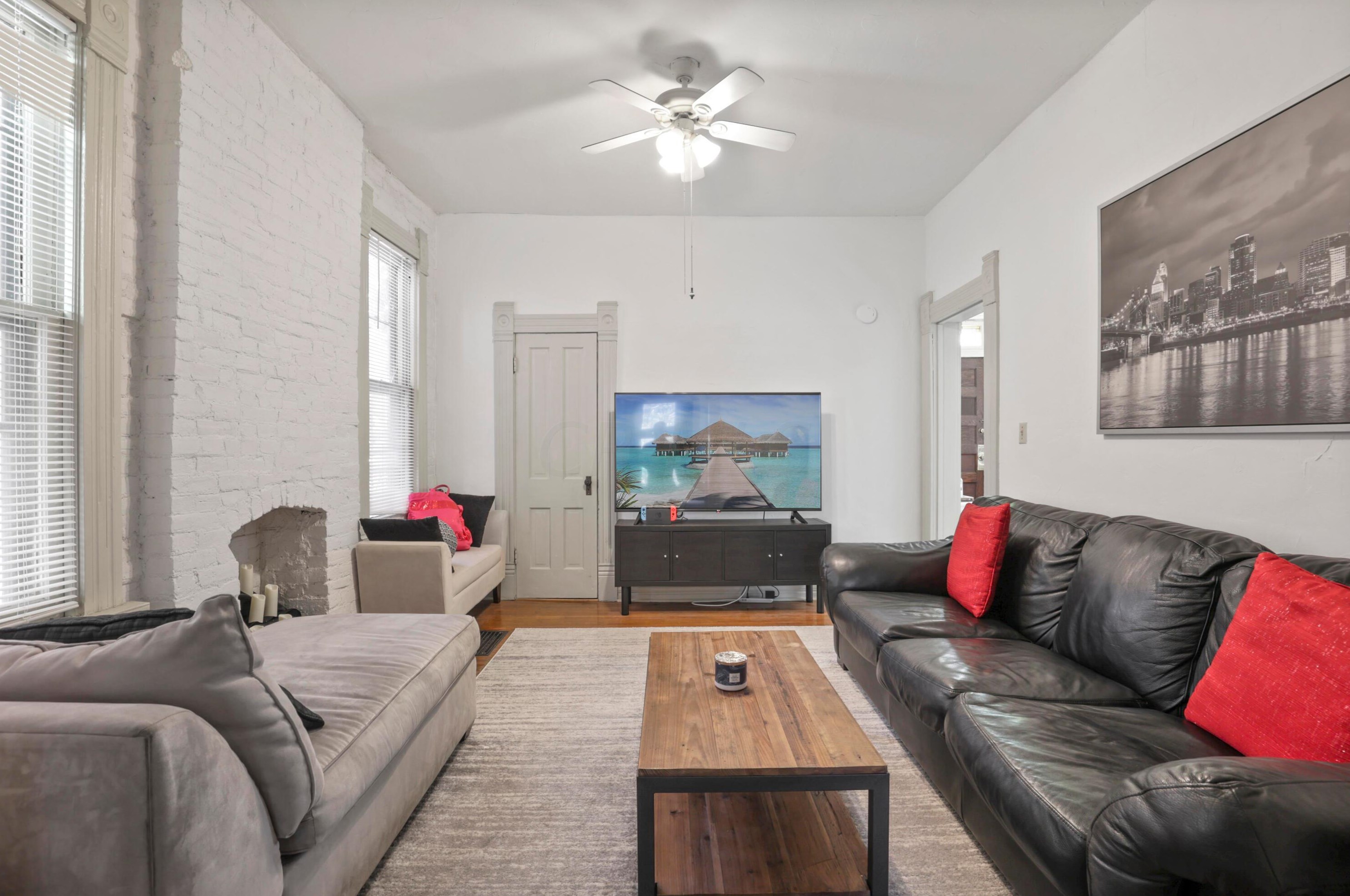 1022 Neil Ave, Columbus OH 43201-3437 exterior