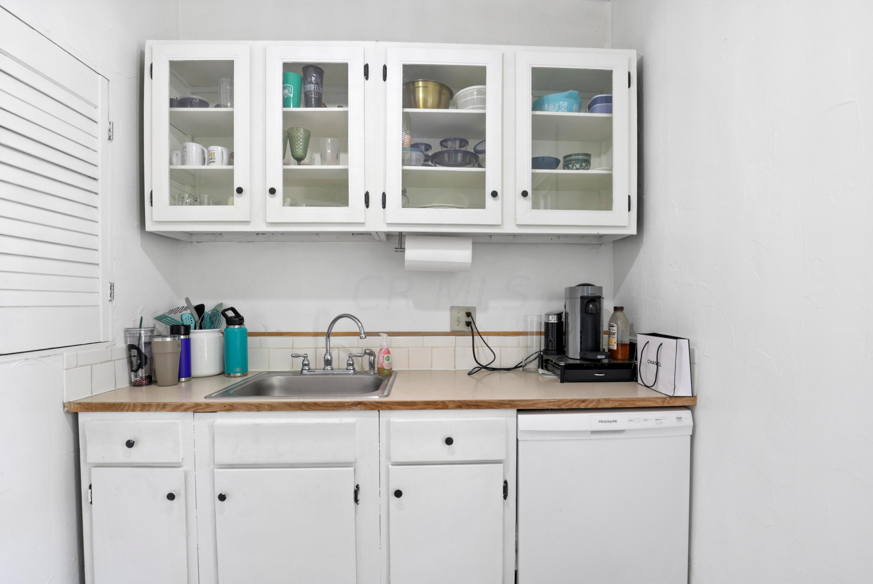 1022 Neil Ave, Columbus OH 43201-3437 exterior