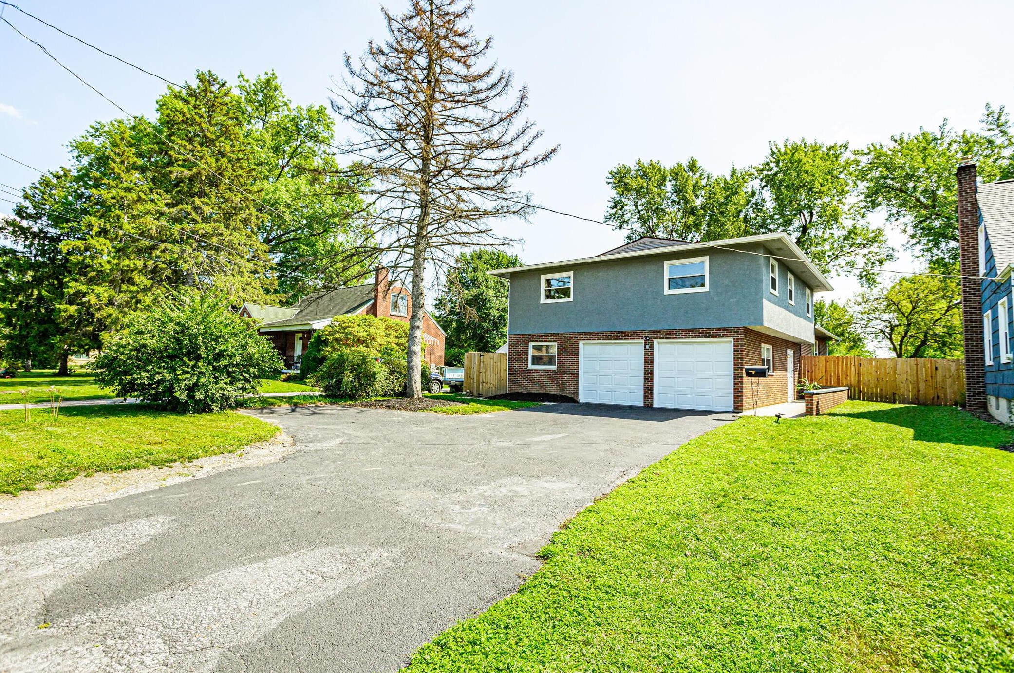 1283 Frebis Ave, Columbus OH  43206-3716 exterior