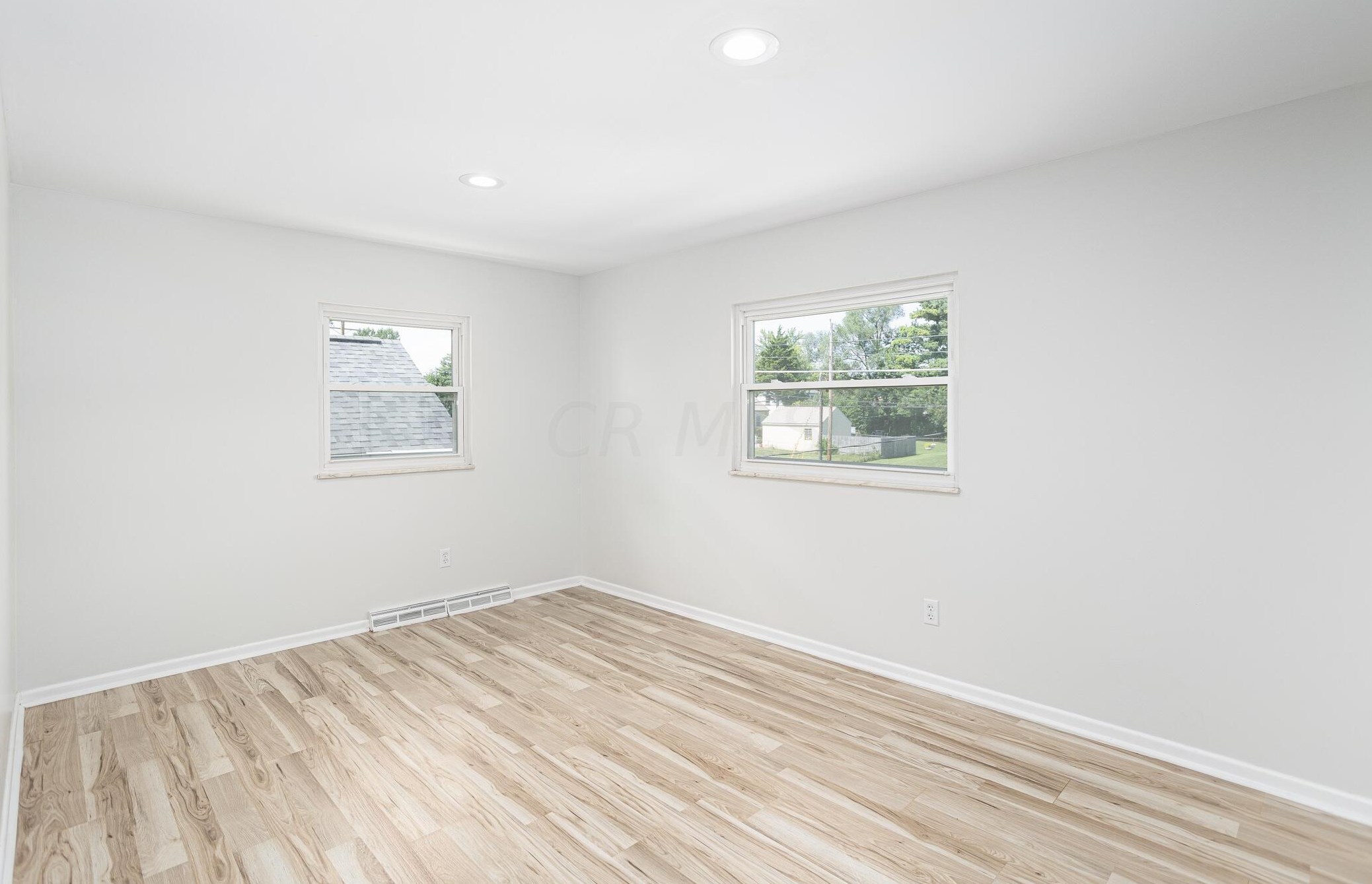 1283 Frebis Ave, Columbus OH  43206-3716 exterior