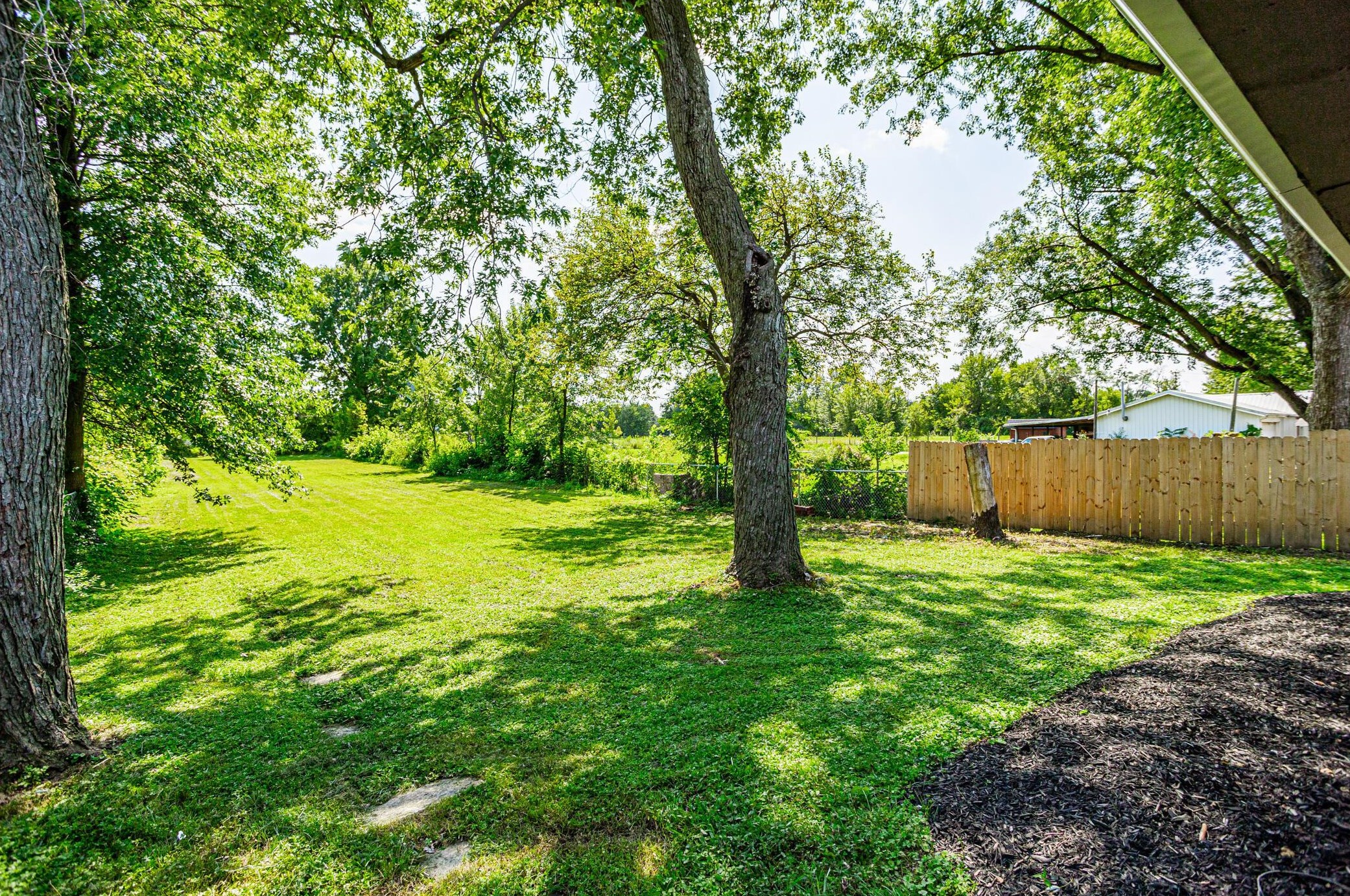 1283 Frebis Ave, Columbus OH  43206-3716 exterior