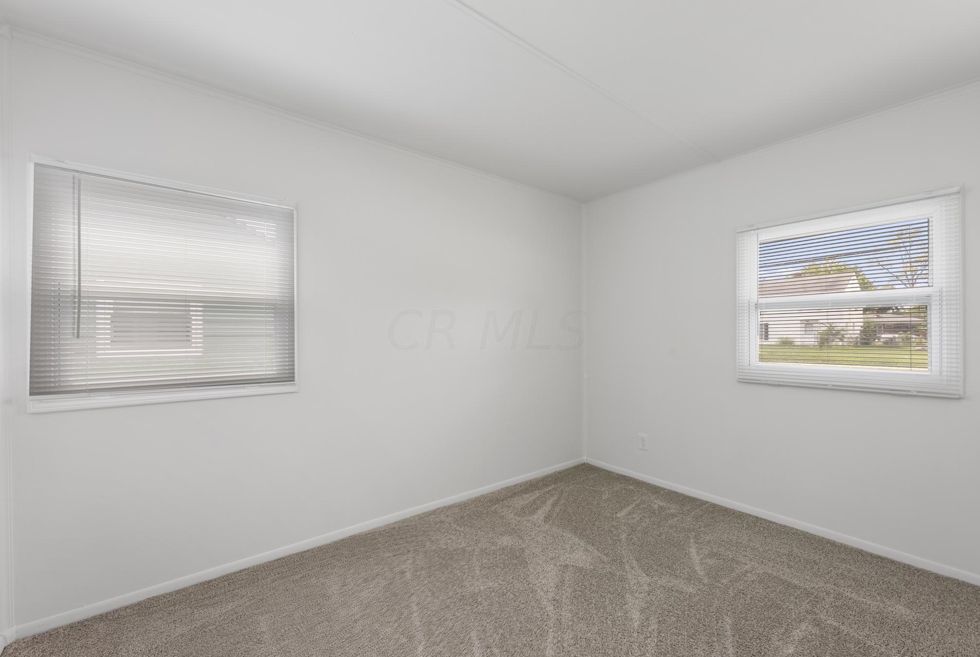 1022 James Rd, Columbus OH  43227-1072 exterior