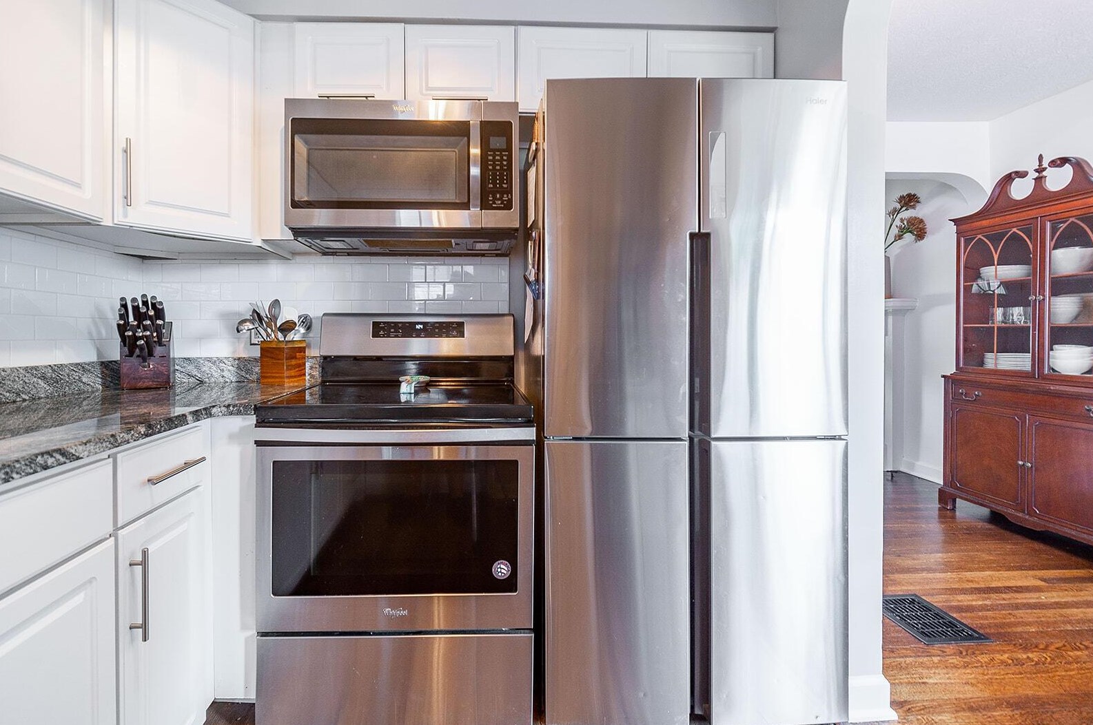 409 Morse Rd, Columbus OH 43214-1832 exterior