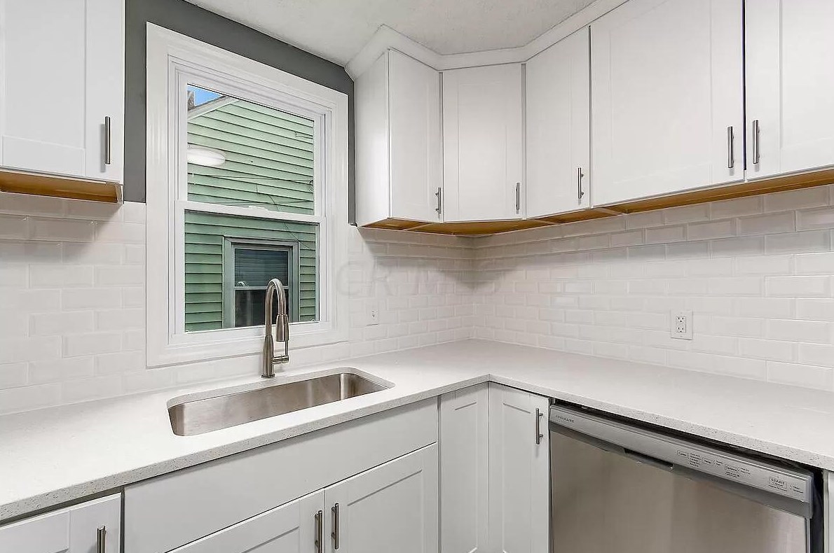 1103 Ellsworth Ave, Columbus OH  43206-1713 exterior