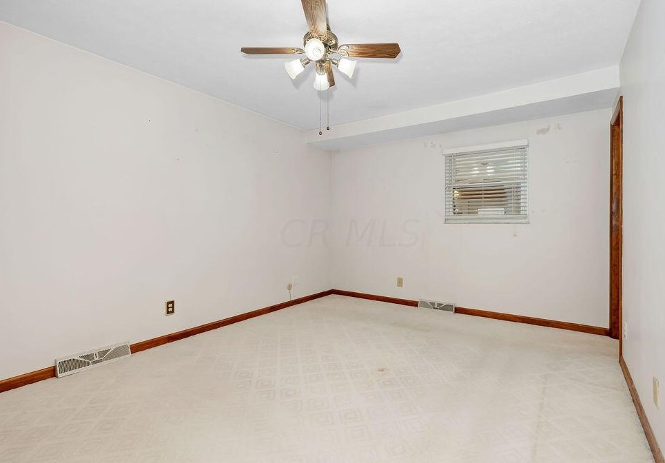 5820 Riverton Rd, Columbus OH 43232-1650 exterior