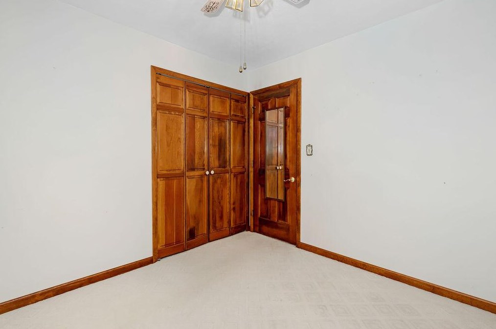 5820 Riverton Rd, Columbus OH 43232-1650 exterior