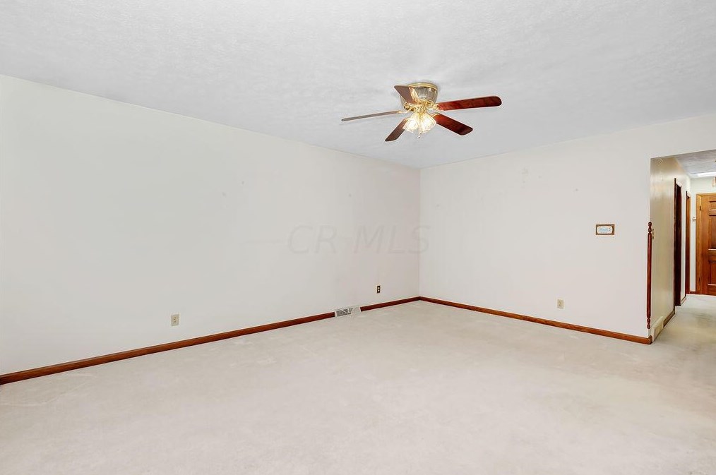 5820 Riverton Rd, Columbus OH 43232-1650 exterior