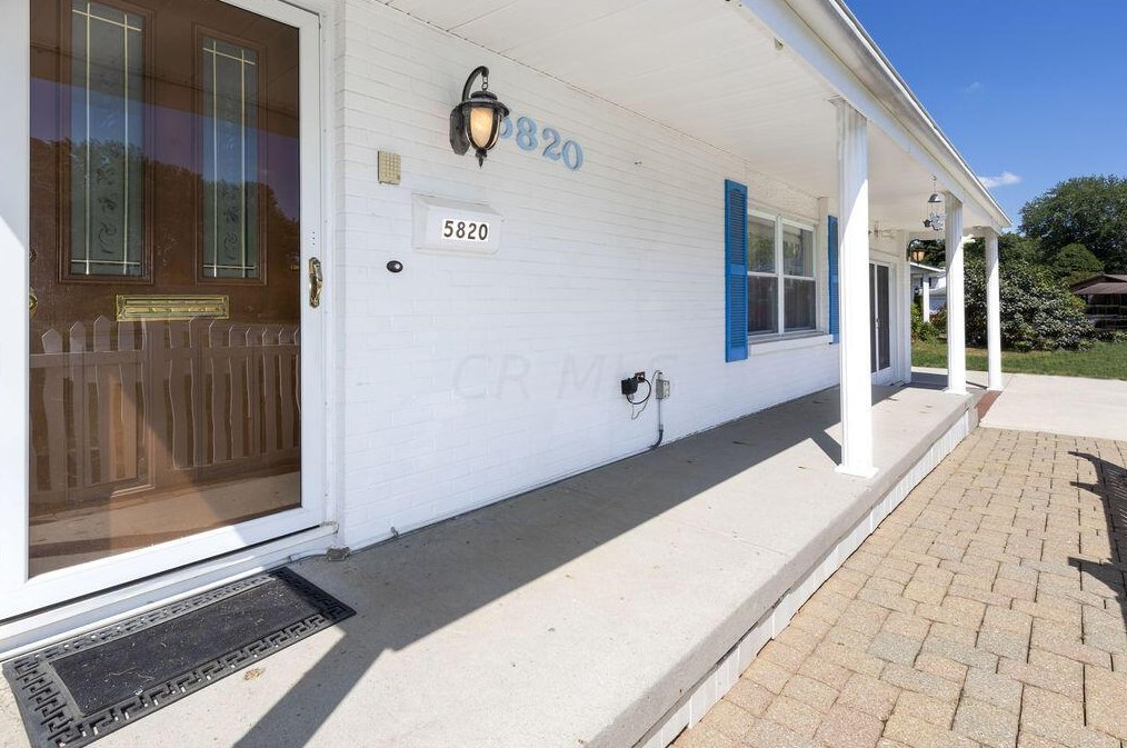 5820 Riverton Rd, Columbus OH 43232-1650 exterior